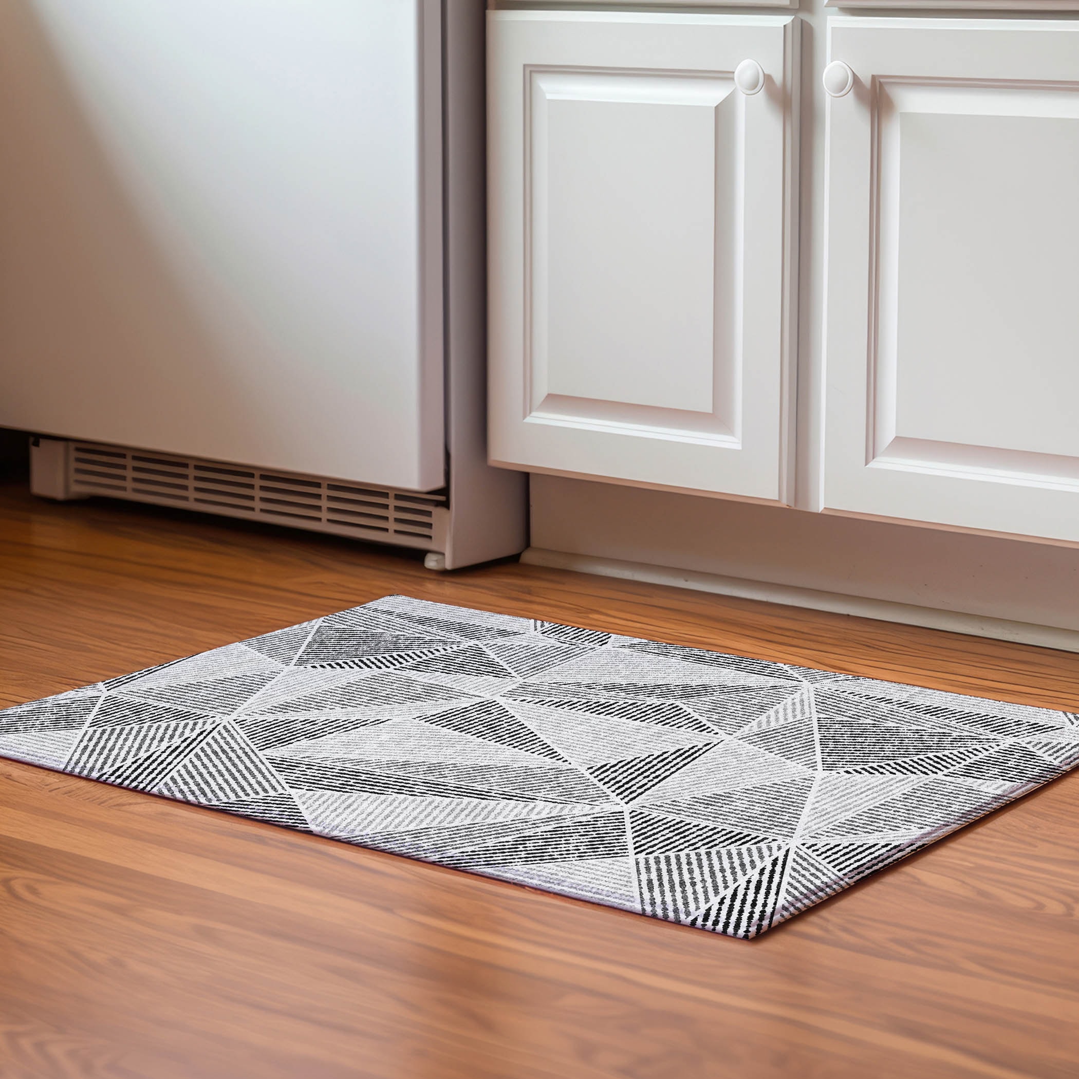 Addison Rugs AMF618PW20X30 Mayfield AMF618PW 2 x 3 (ft) Loomed Polyester Pewter Rectangular Indoor Geometric Machine washable Area rug