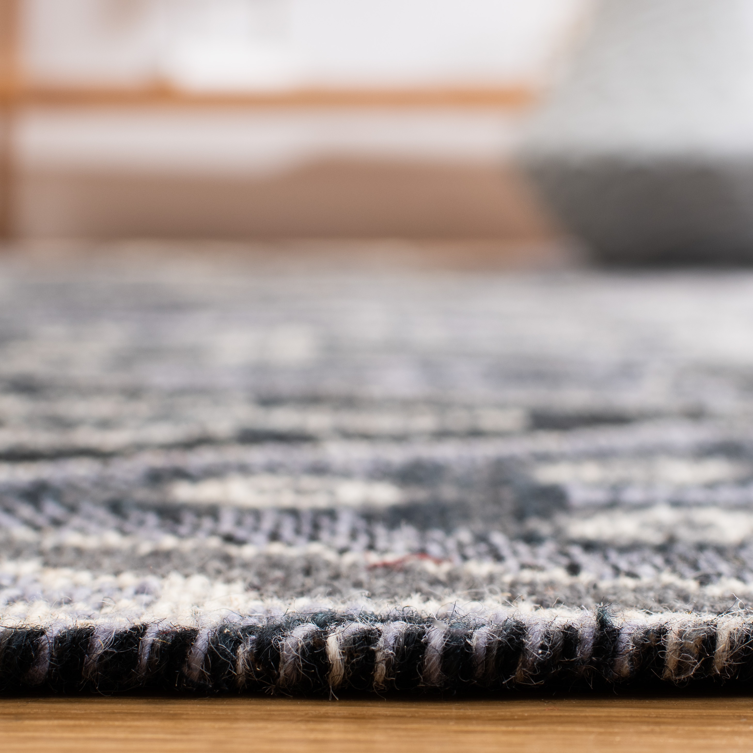 Safavieh KLM726Z-5 rugs - View #4
