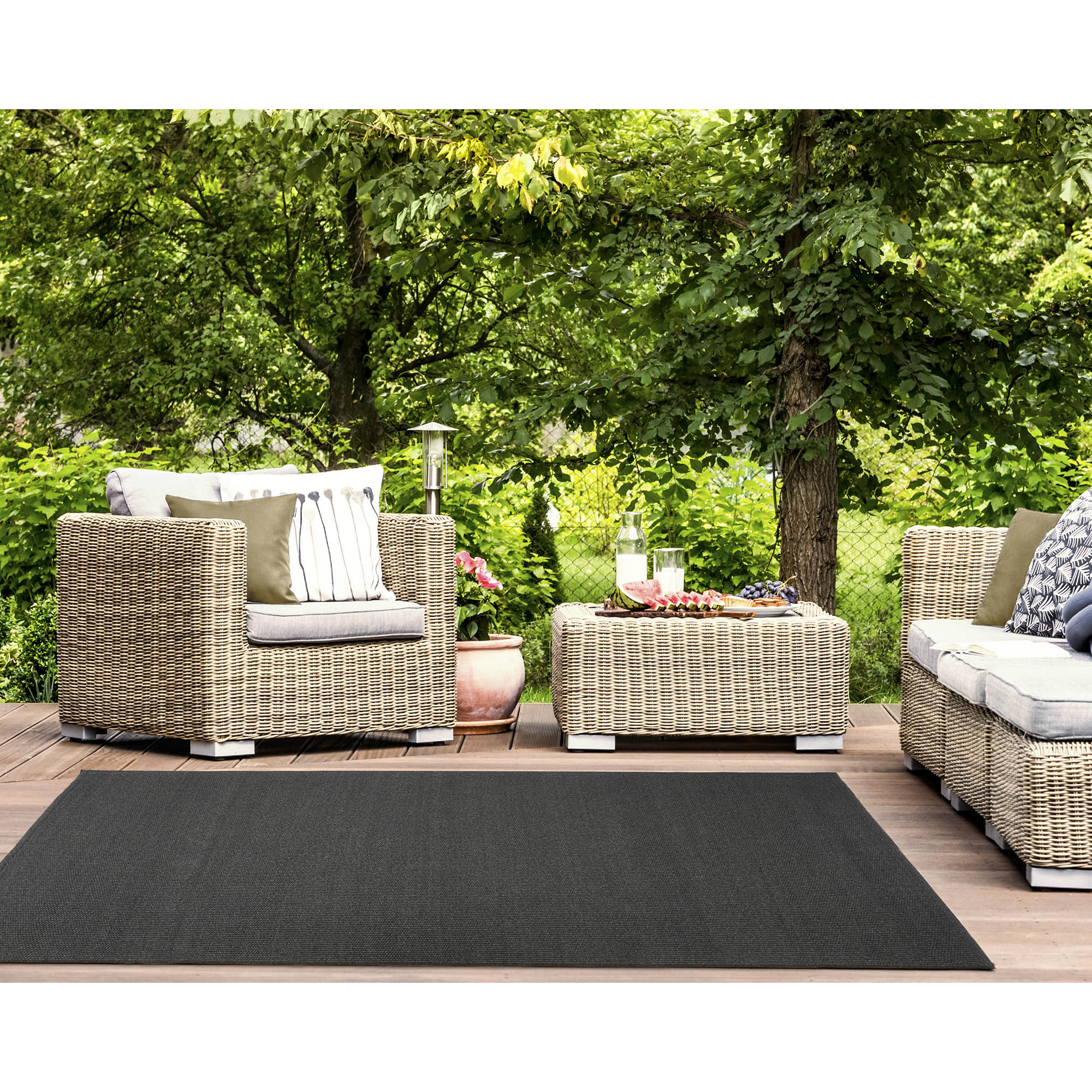 Liora Manne ASDR8813948 Ashford 2 x 8 (ft) Loomed Polypropylene Grey Rectangular Indoor Tribal Runner rug