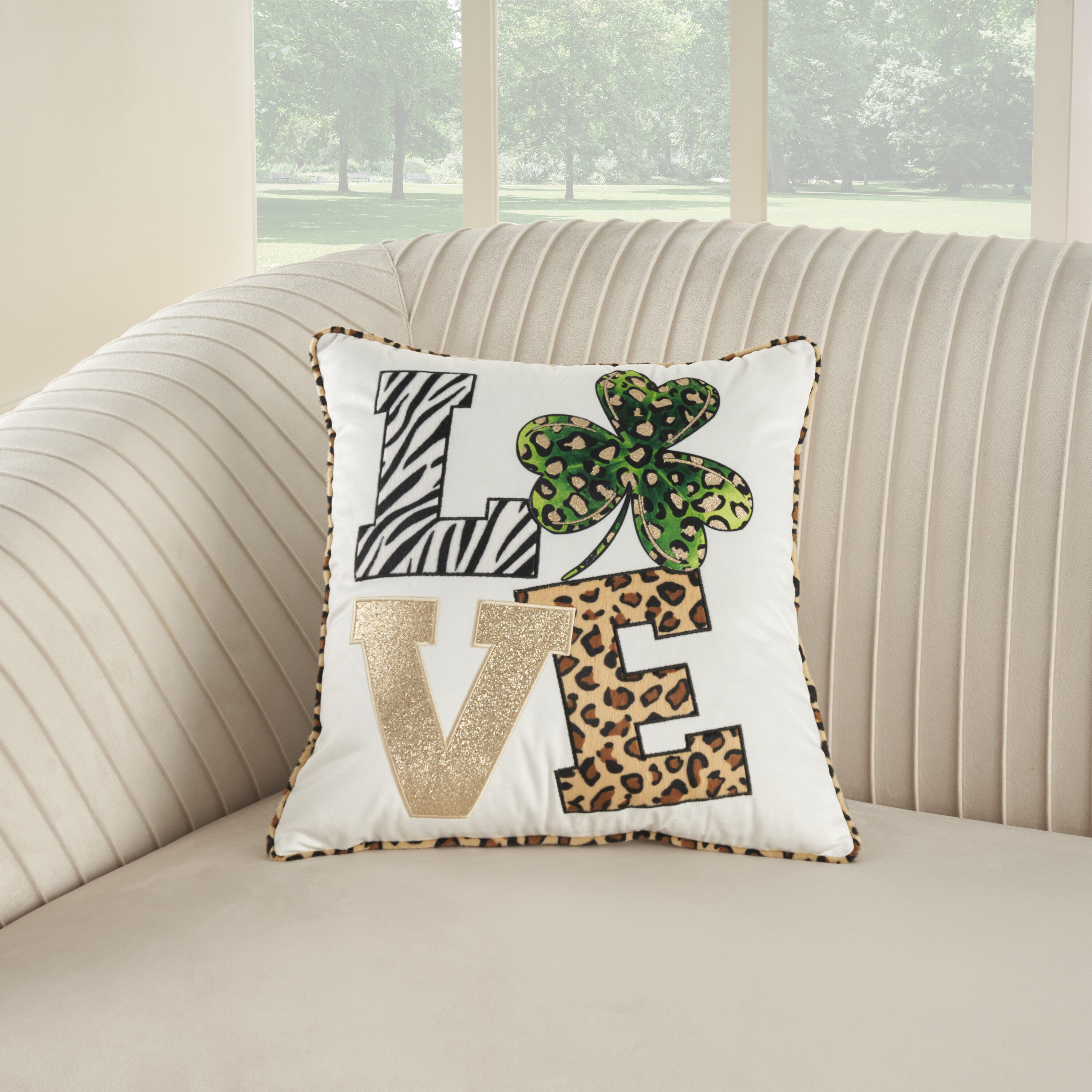 Mina Victory 0798019013837 Accent-Pillows - View #5