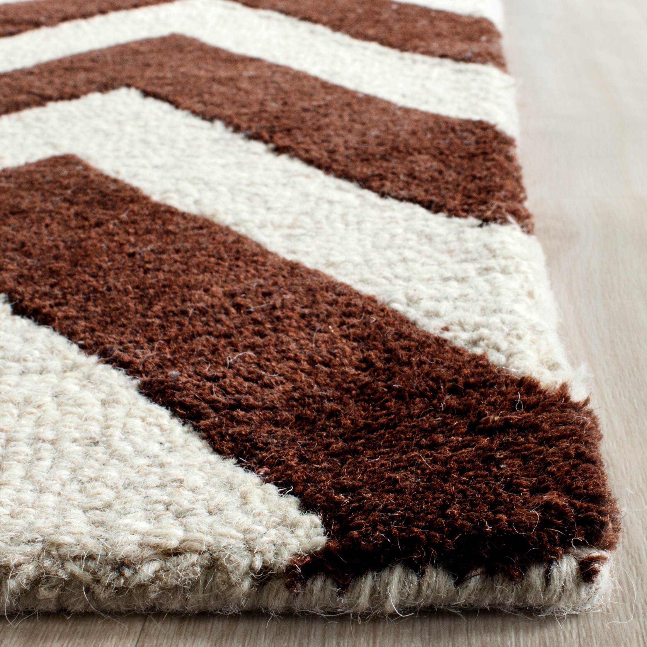 Safavieh CAM139H-5 rugs - View #3