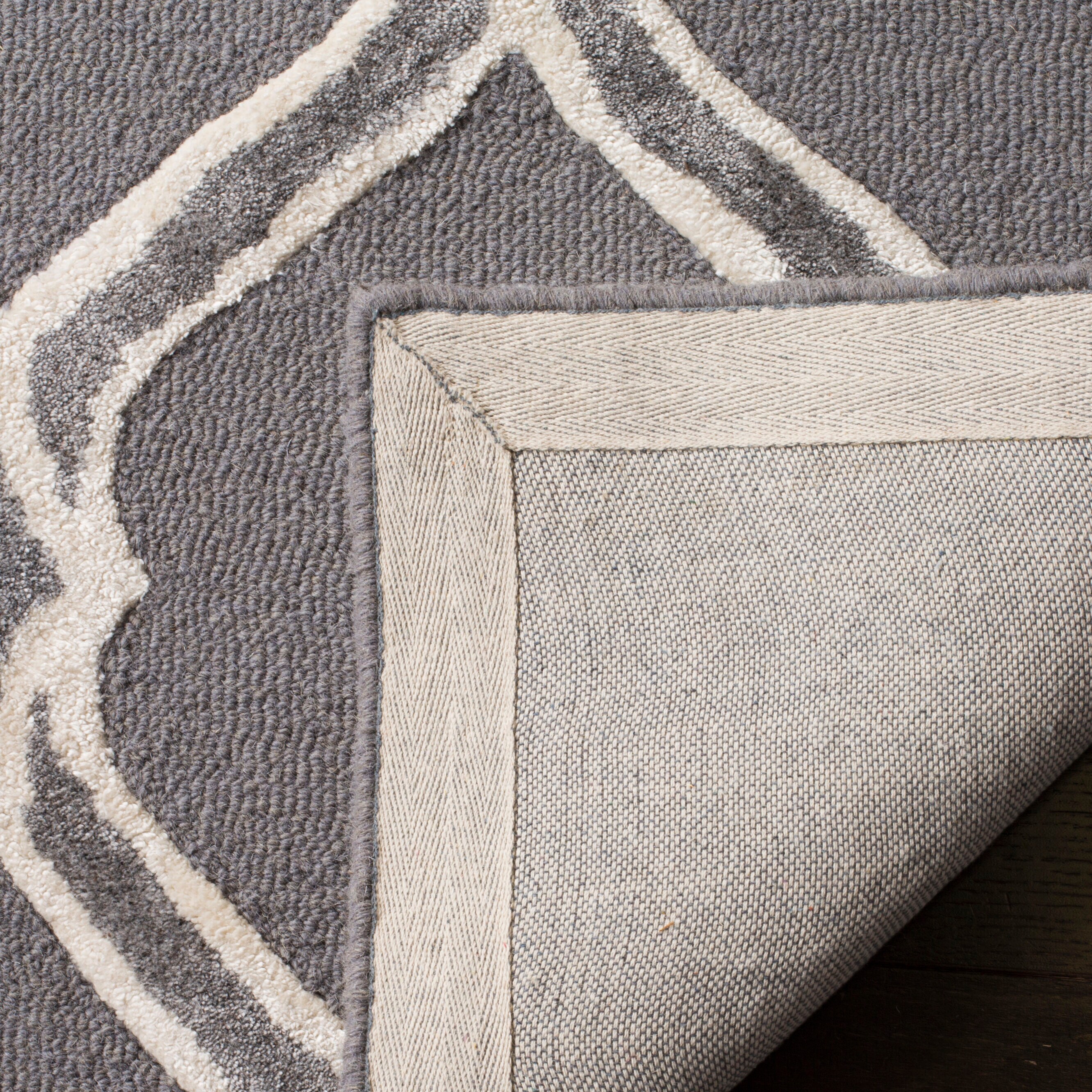 Safavieh MNH540A-3 rugs - View #3