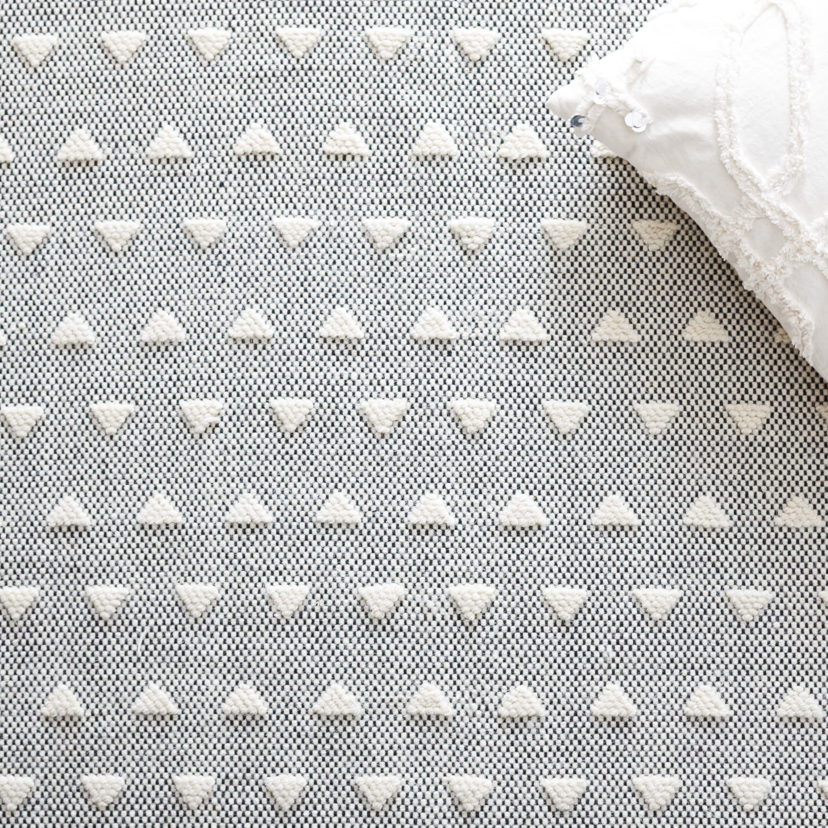Ivory and Black Geometric Handwoven Wool-Cotton Blend Rug - 5' x 8'
