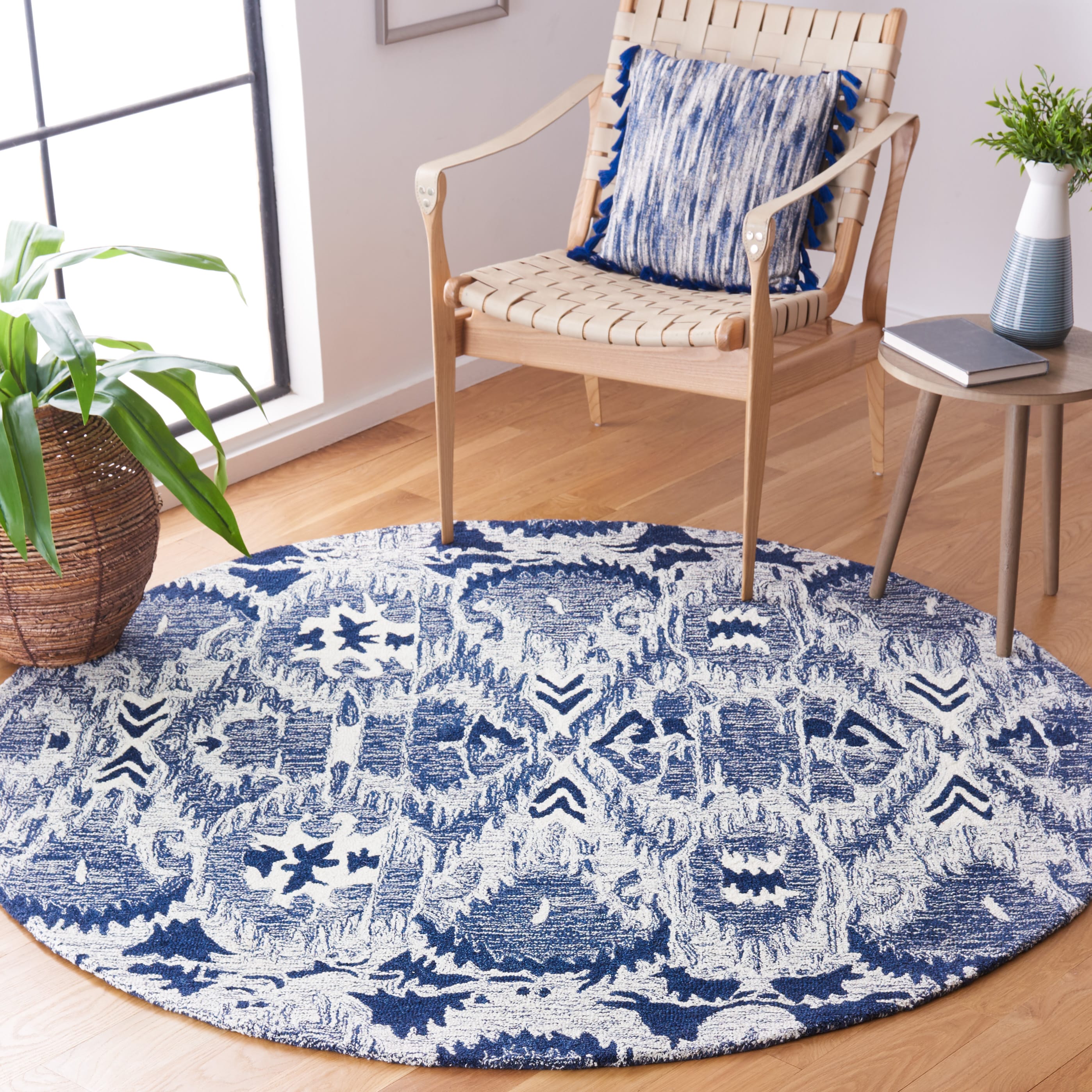  Ikat 654 Blue/Ivory Bohemian 6ft x 6ft Round Rug