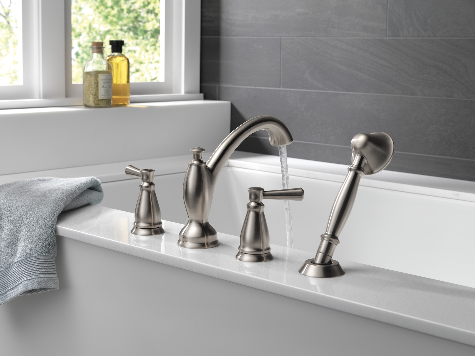 Delta T4793-SS Roman-Tub-Faucets - View #2