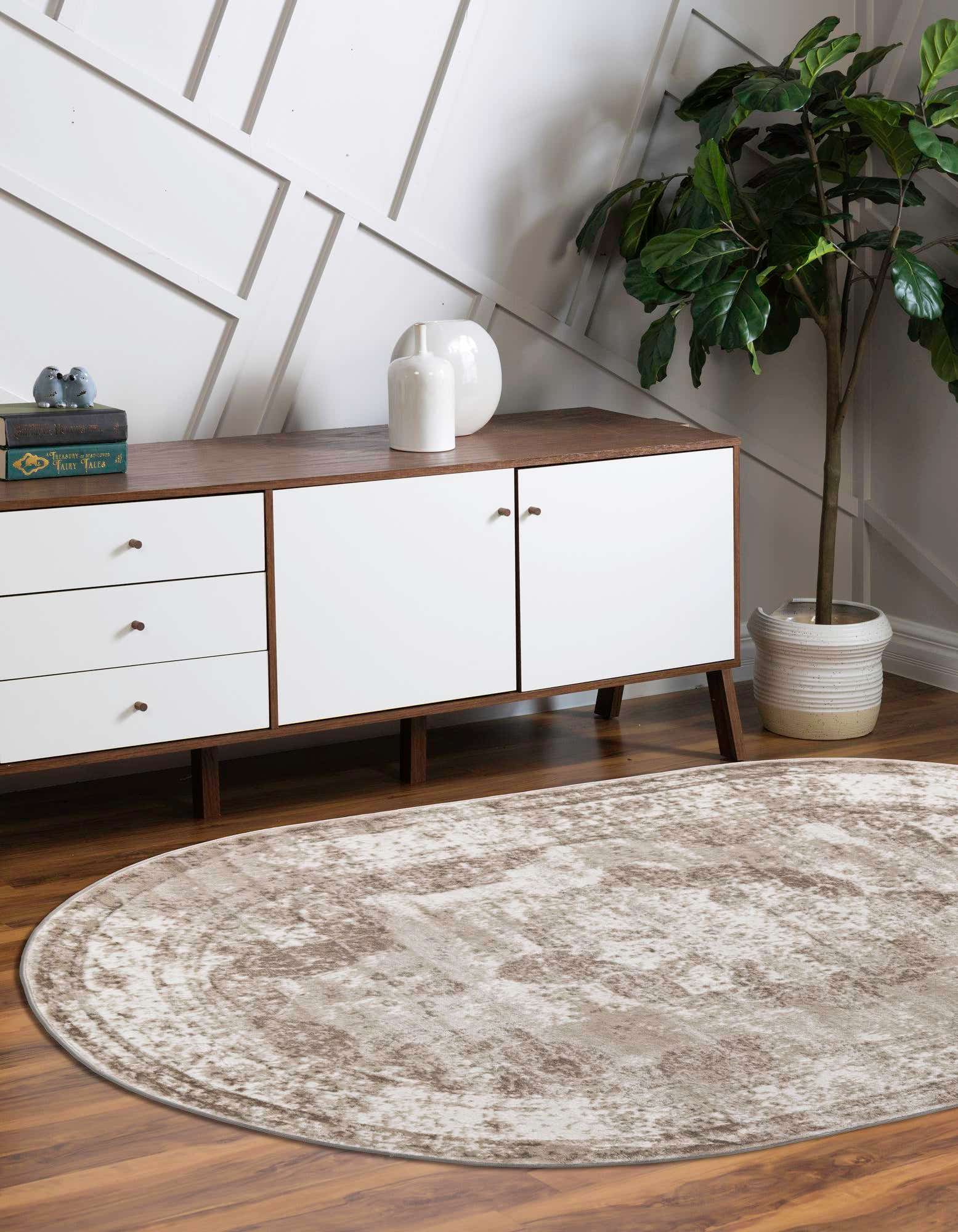 Unique Loom 3193422 Sofia 4 x 6 (ft) Loomed Polypropylene Beige Oval Indoor Area rug