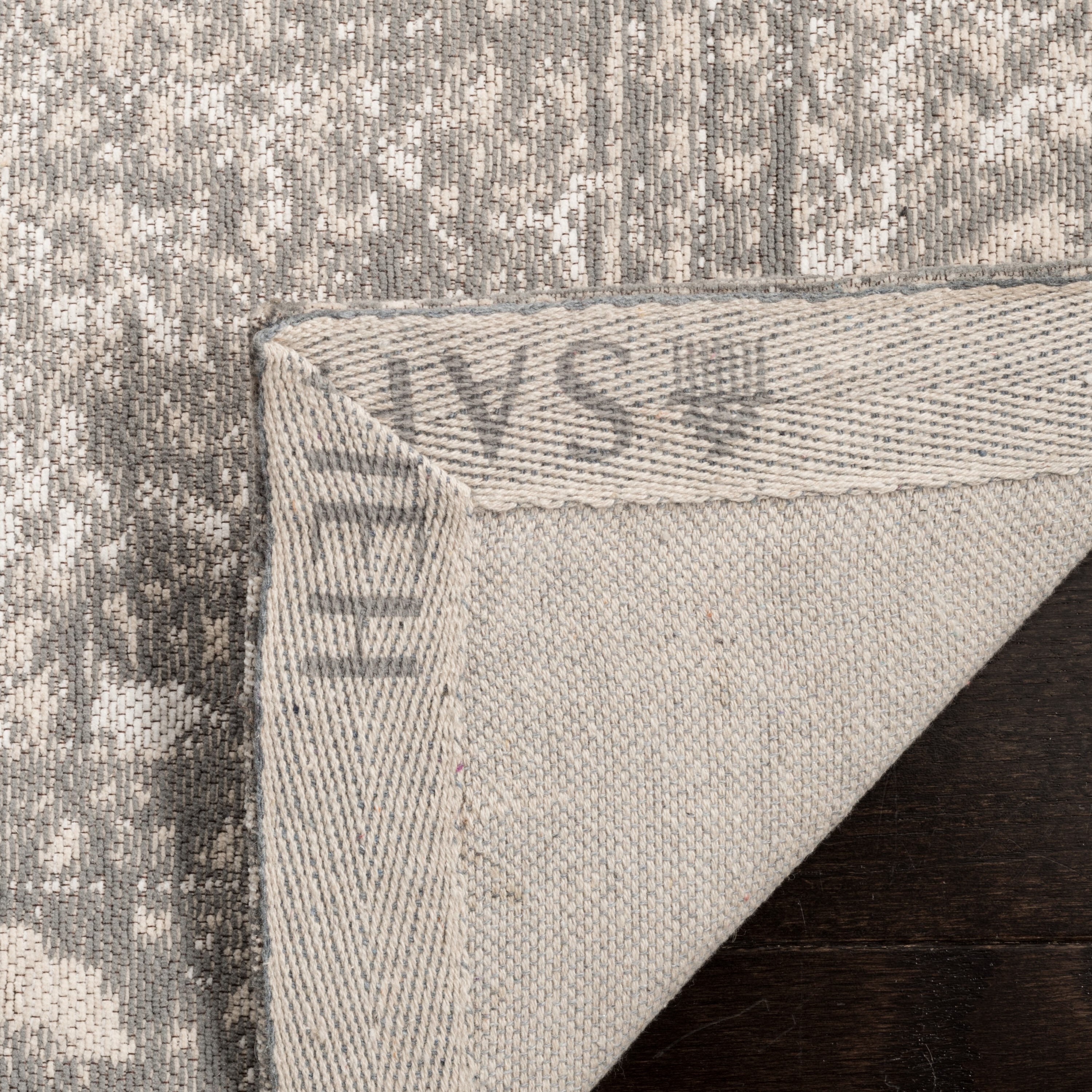 Safavieh CLV110G-4 rugs - View #4