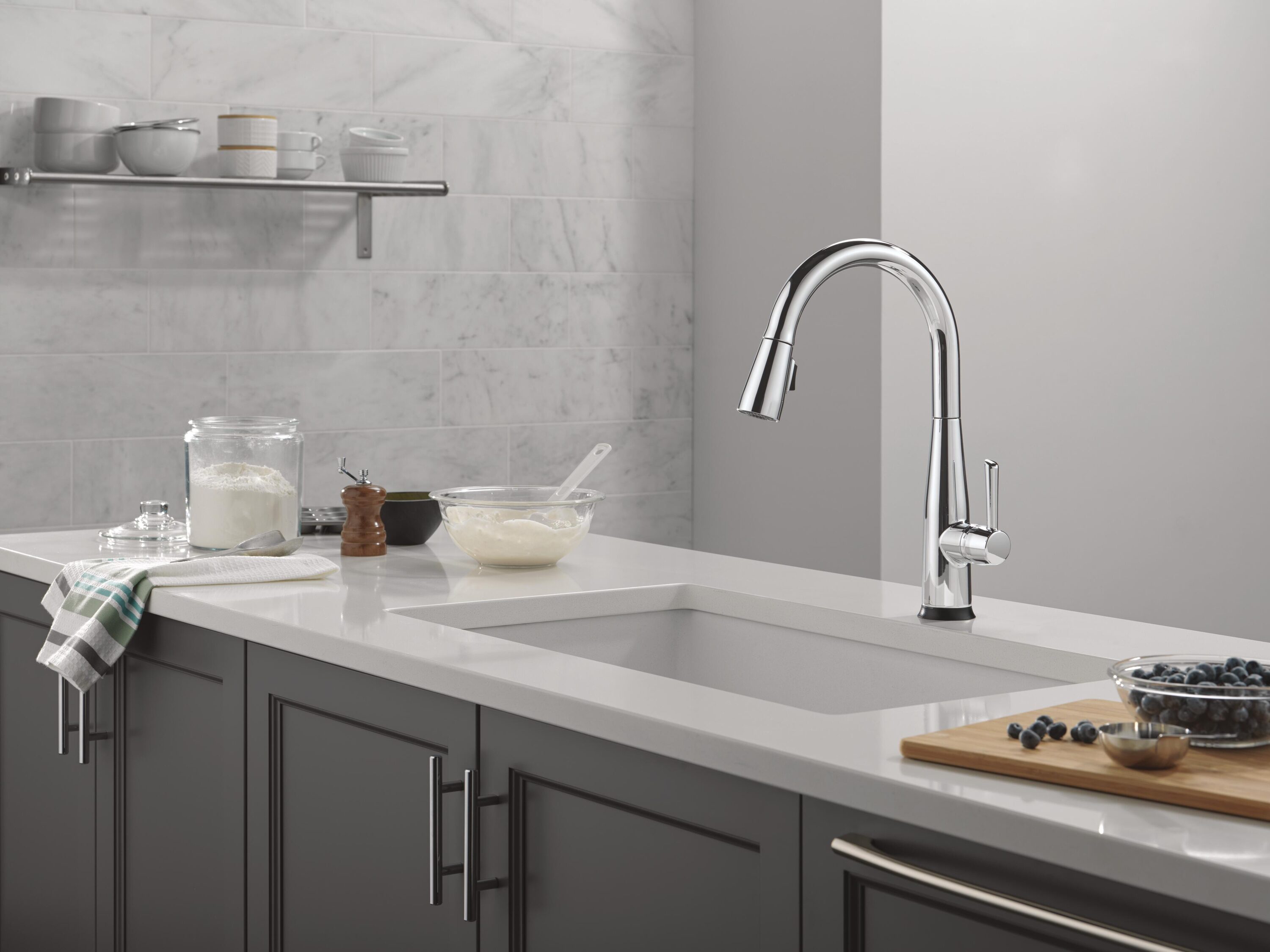 Delta 9113TLV-DST Kitchen-Faucets - View #10