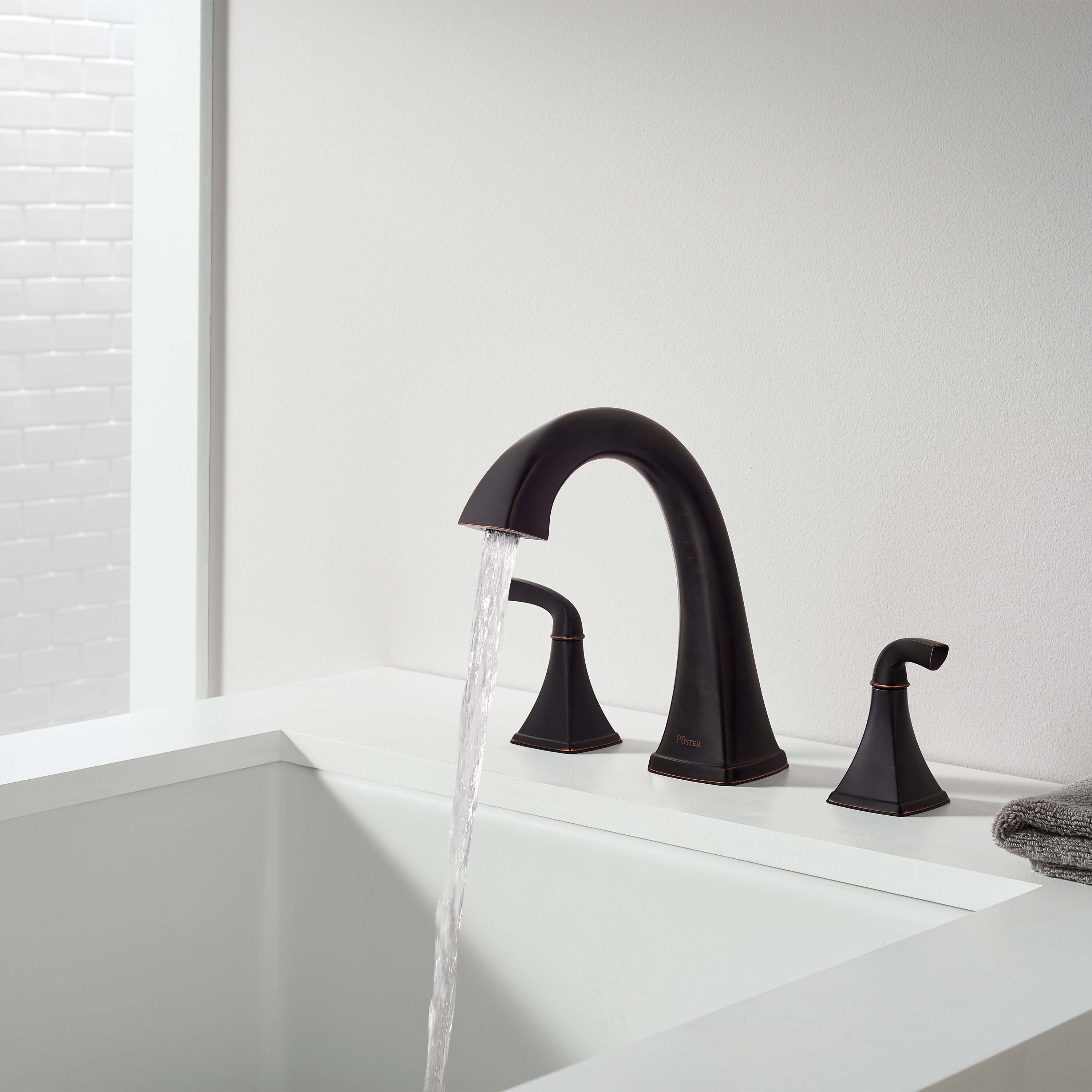Pfister RT6-5BSY Roman-Tub-Faucets - View #3