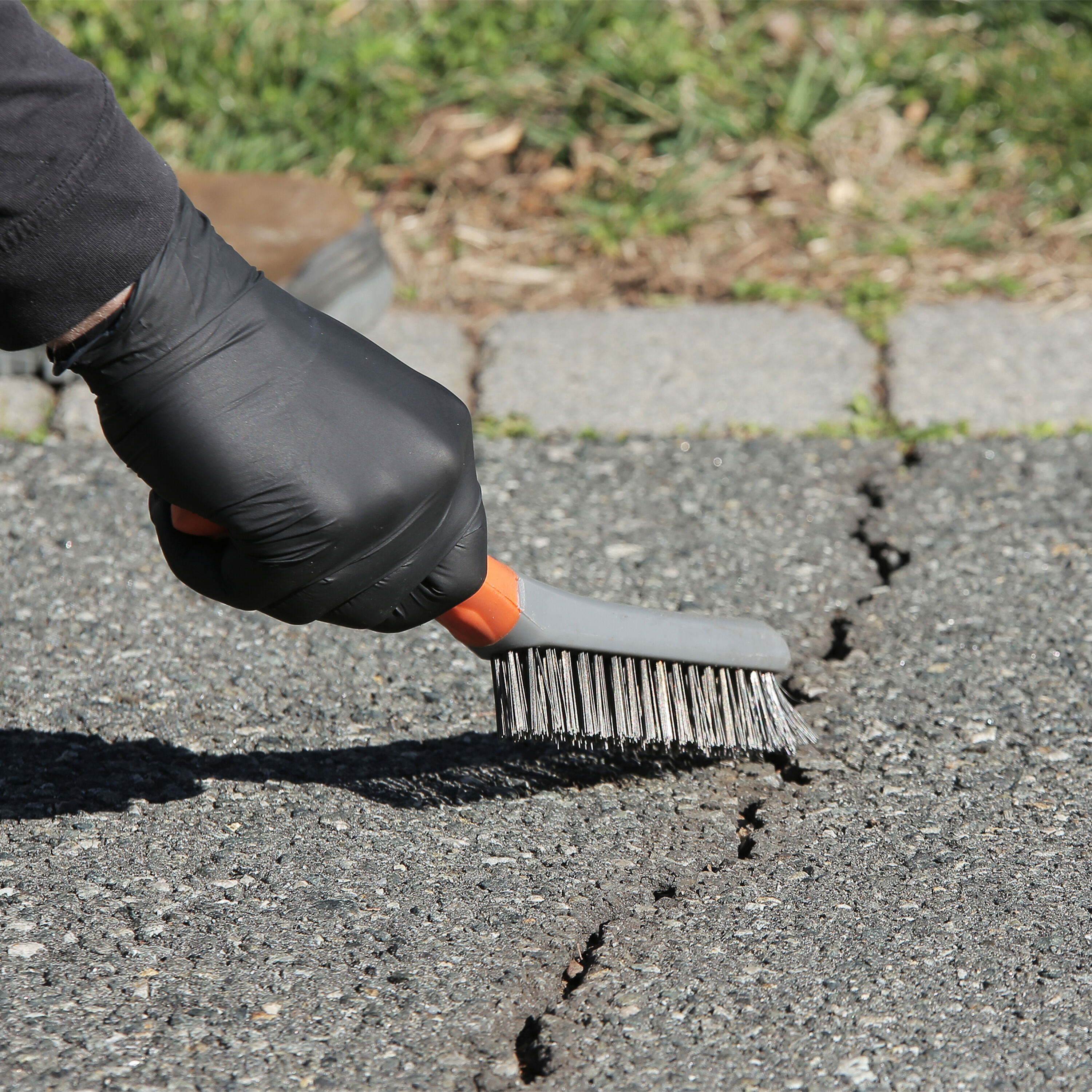 Sika 621653 Asphalt-Crack-Filler - View #16