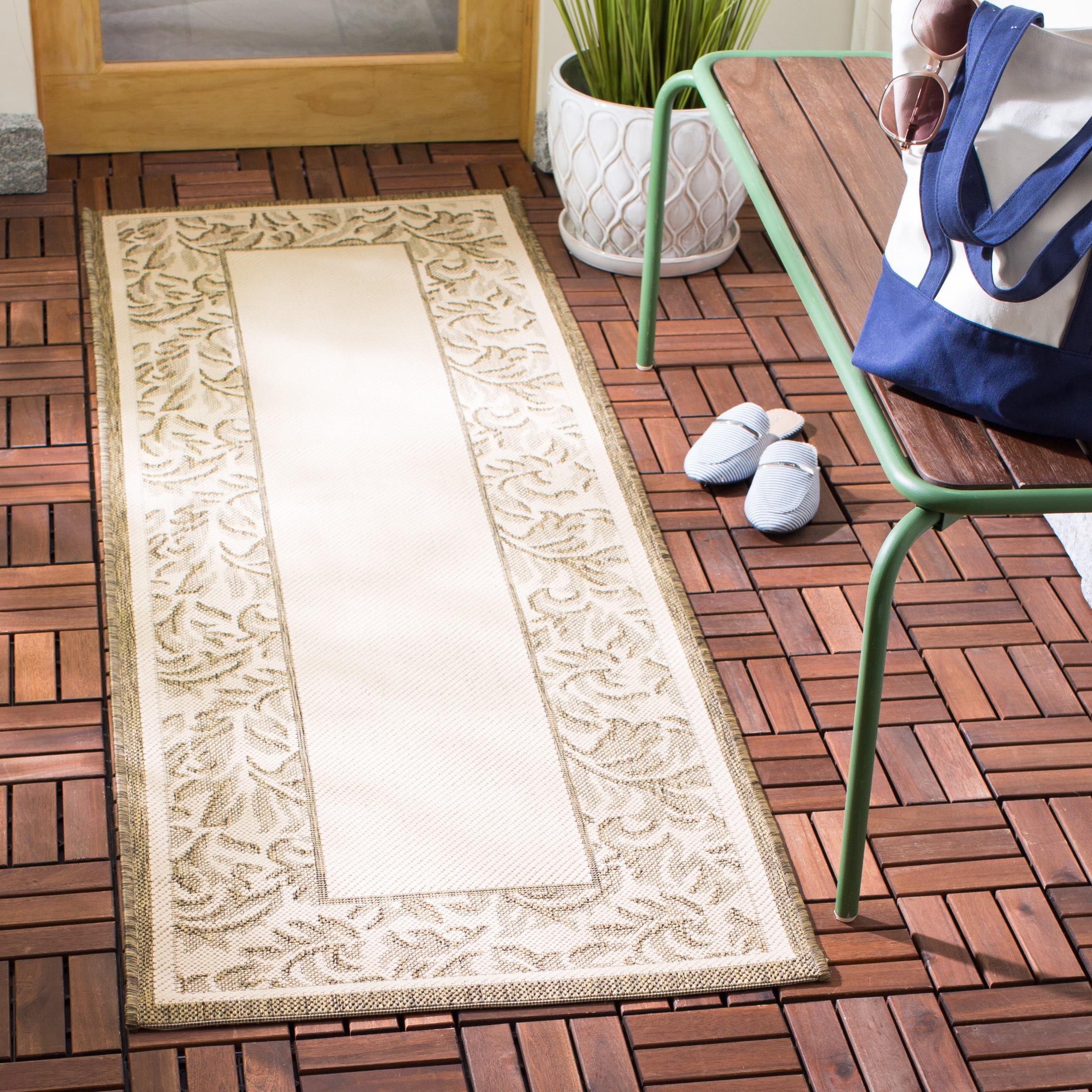 Safavieh CY2666-3001-27 Courtyard Mystic Borders 2 x 7 (ft) Loomed Polypropylene Natural/Brown Rectangular Indoor/Outdoor Floral/Botanical Coastal Runner rug