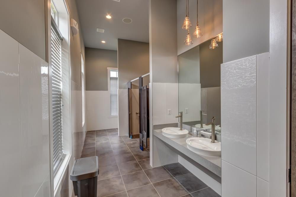Emser F02COSMST0313SB Wall-Trim-Accent-Tile - View #5