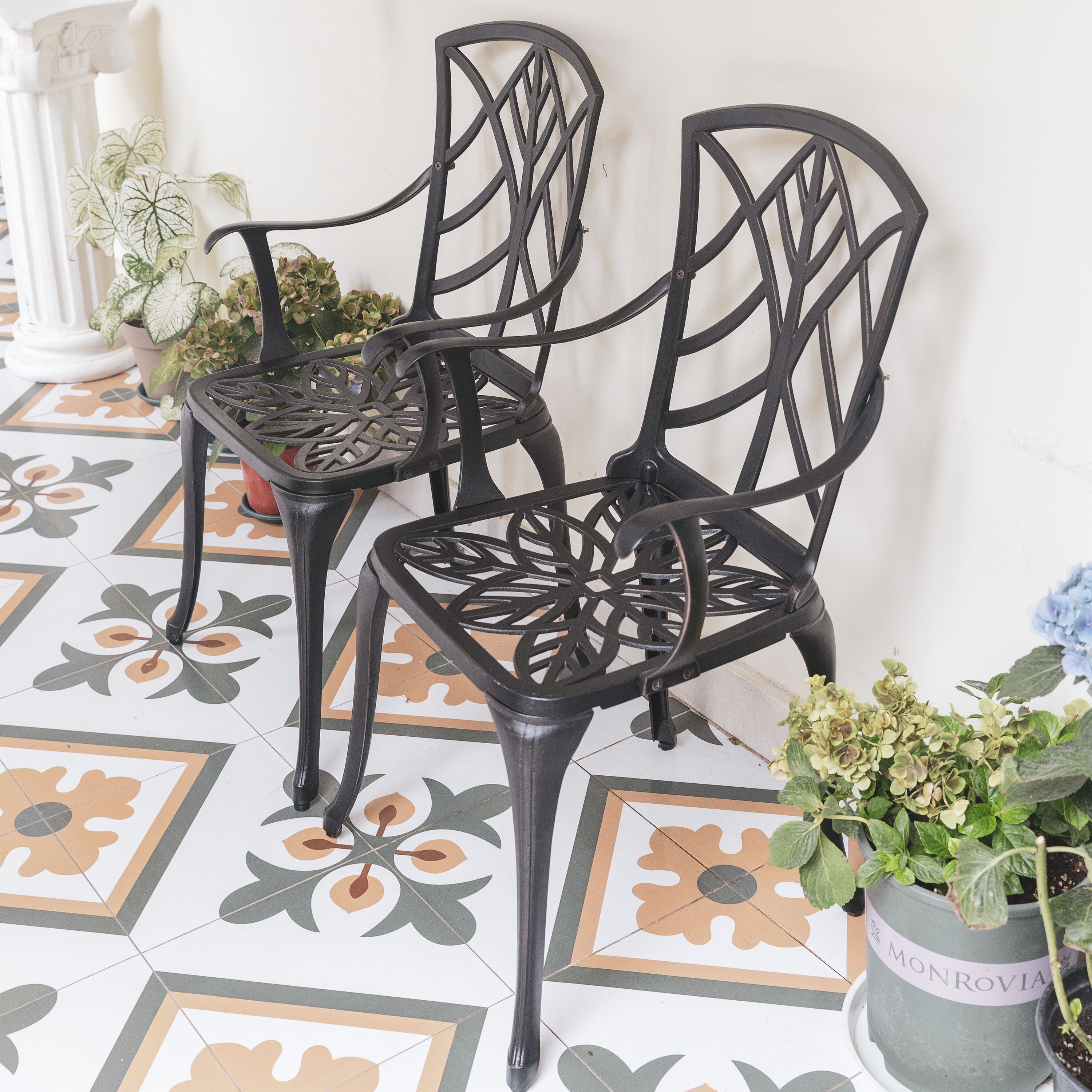 Black and Gold Cast Aluminum Outdoor Dining Chair Set