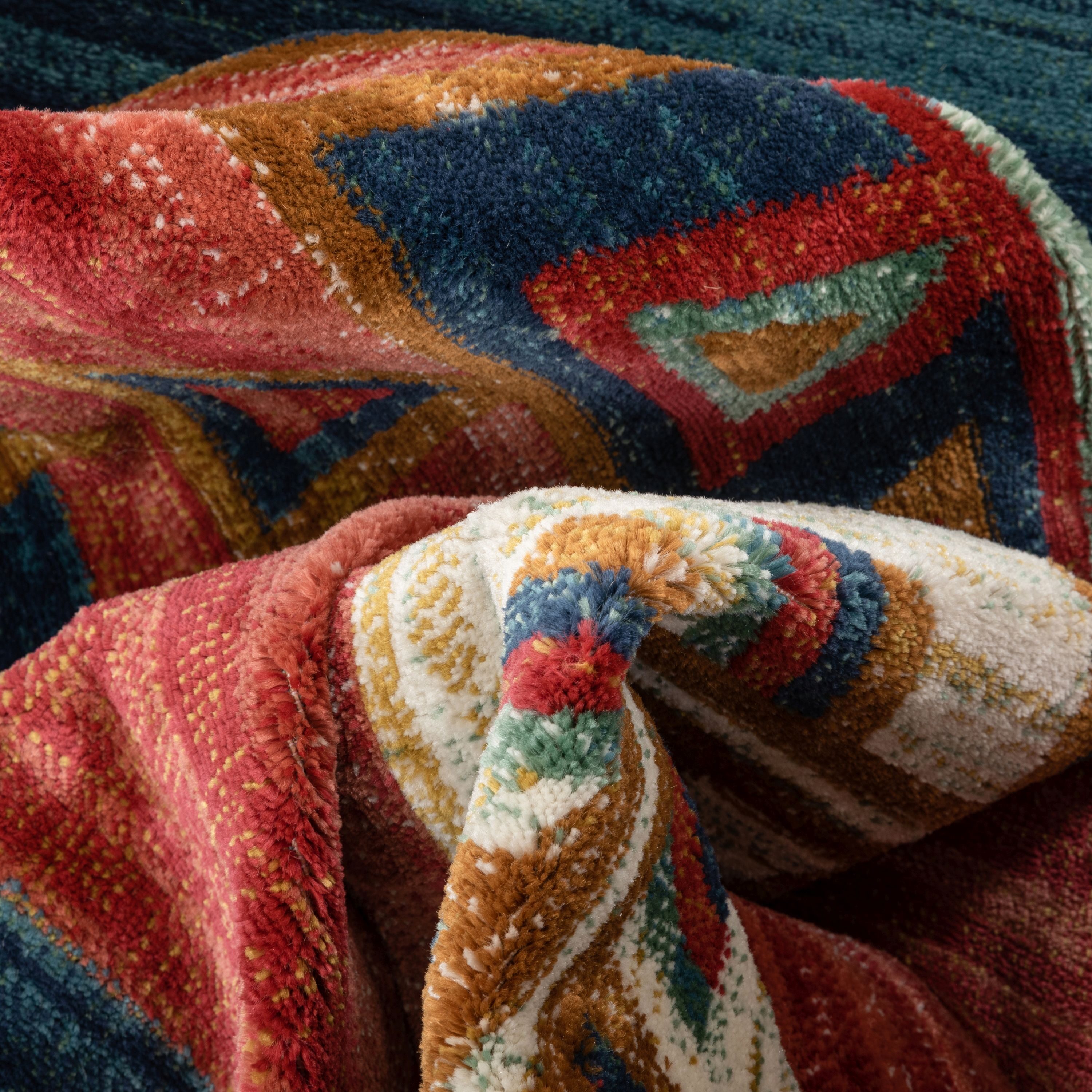 Crimson Southwestern Medallion Synthetic Reversible Rug