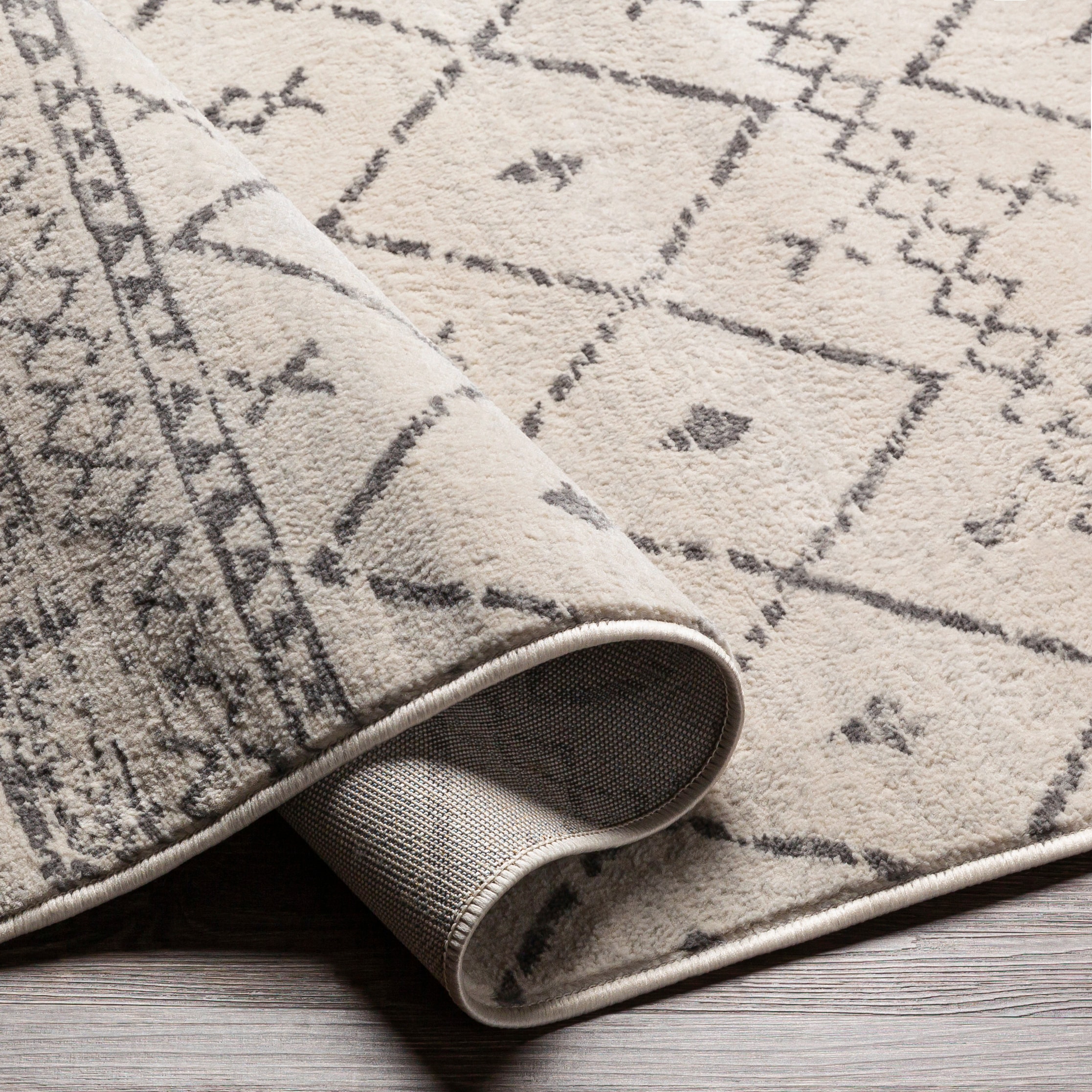 Livabliss ROM2338-67SQ rugs - View #3