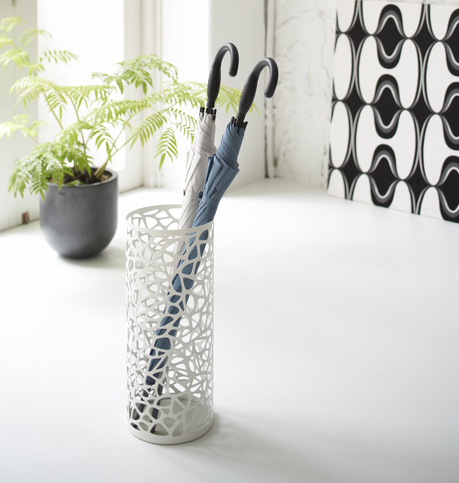 Yamazaki 6322 Indoor-Umbrella-Stands - View #2