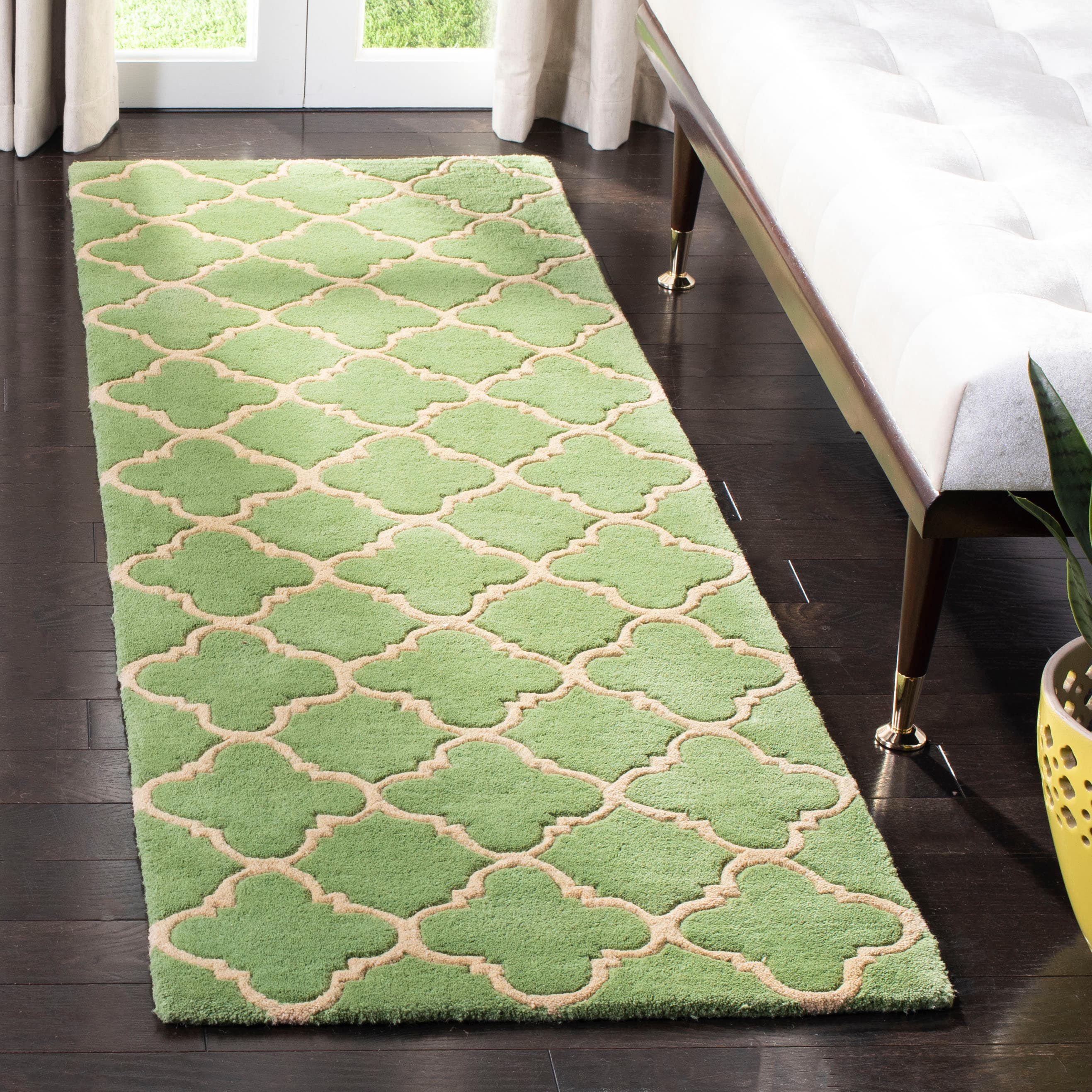  Cht935 Green Contemporary 2ft-3in x 7ft Runner Rug