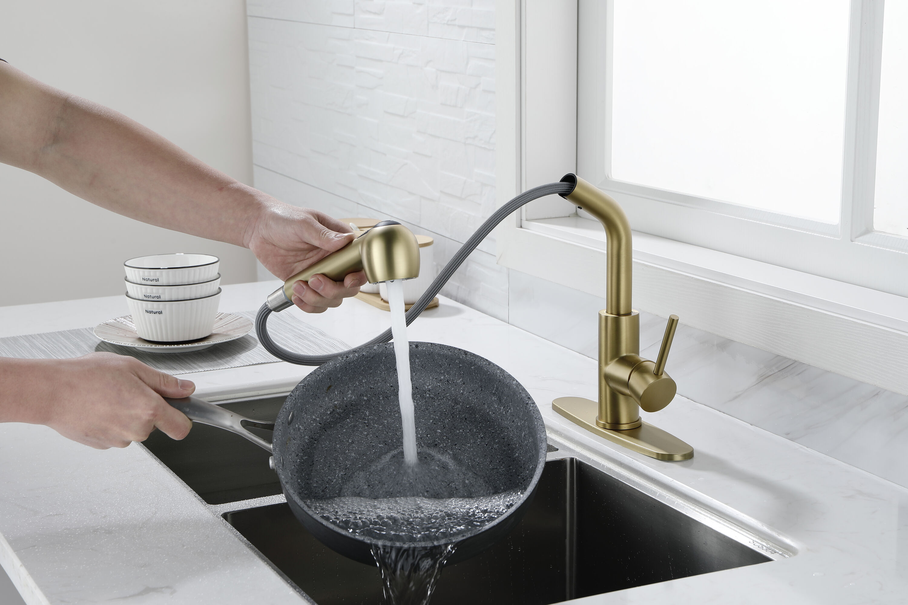 LUXEYARD DS-J-6--BG-TH400 Kitchen-Faucets - View #6