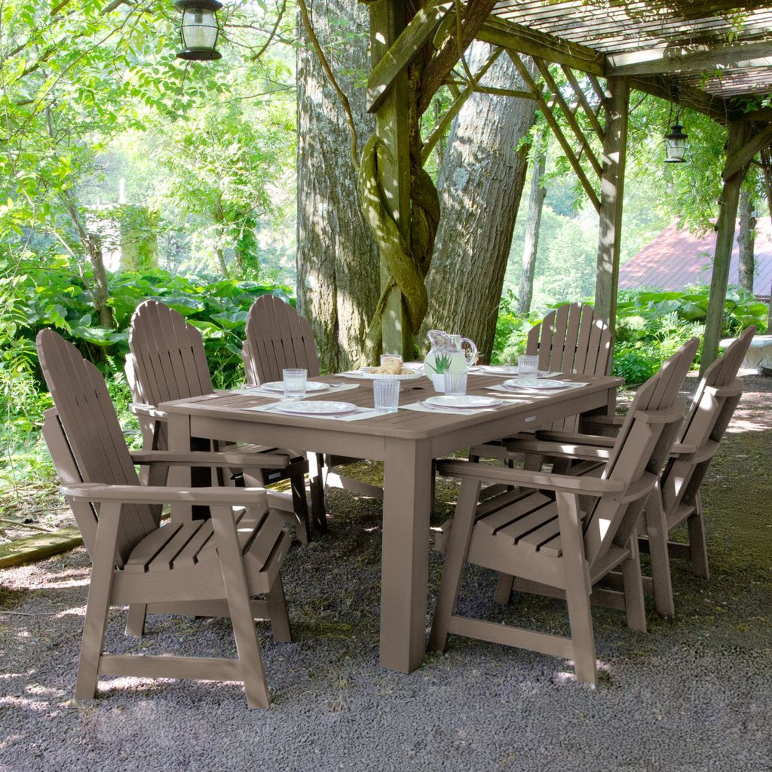 highwood AD-ST7HM1CO4AA-WBR Hamilton 7 -Piece Woodland Brown Patio Dining Set Plastic Rectangle Table with 6 Stationary Chairs