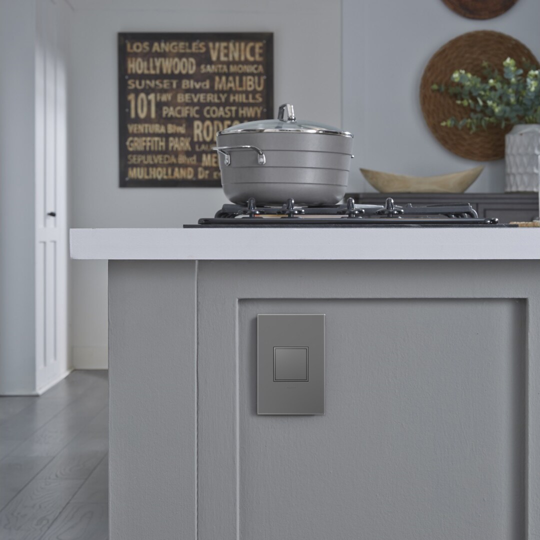 Legrand ARPTR151GM2 receptacles - View #8