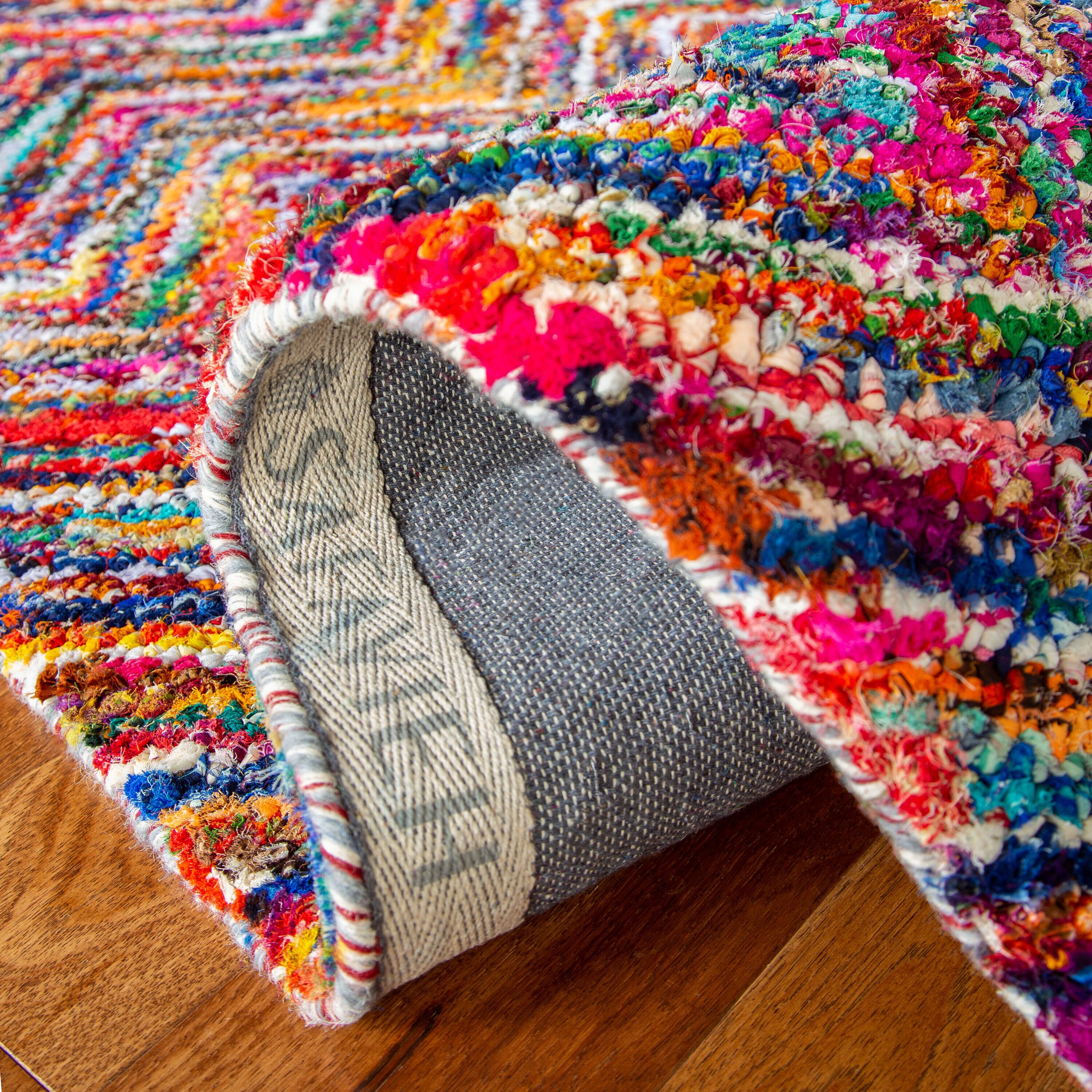 Safavieh NAN311A-4SQ rugs - View #3