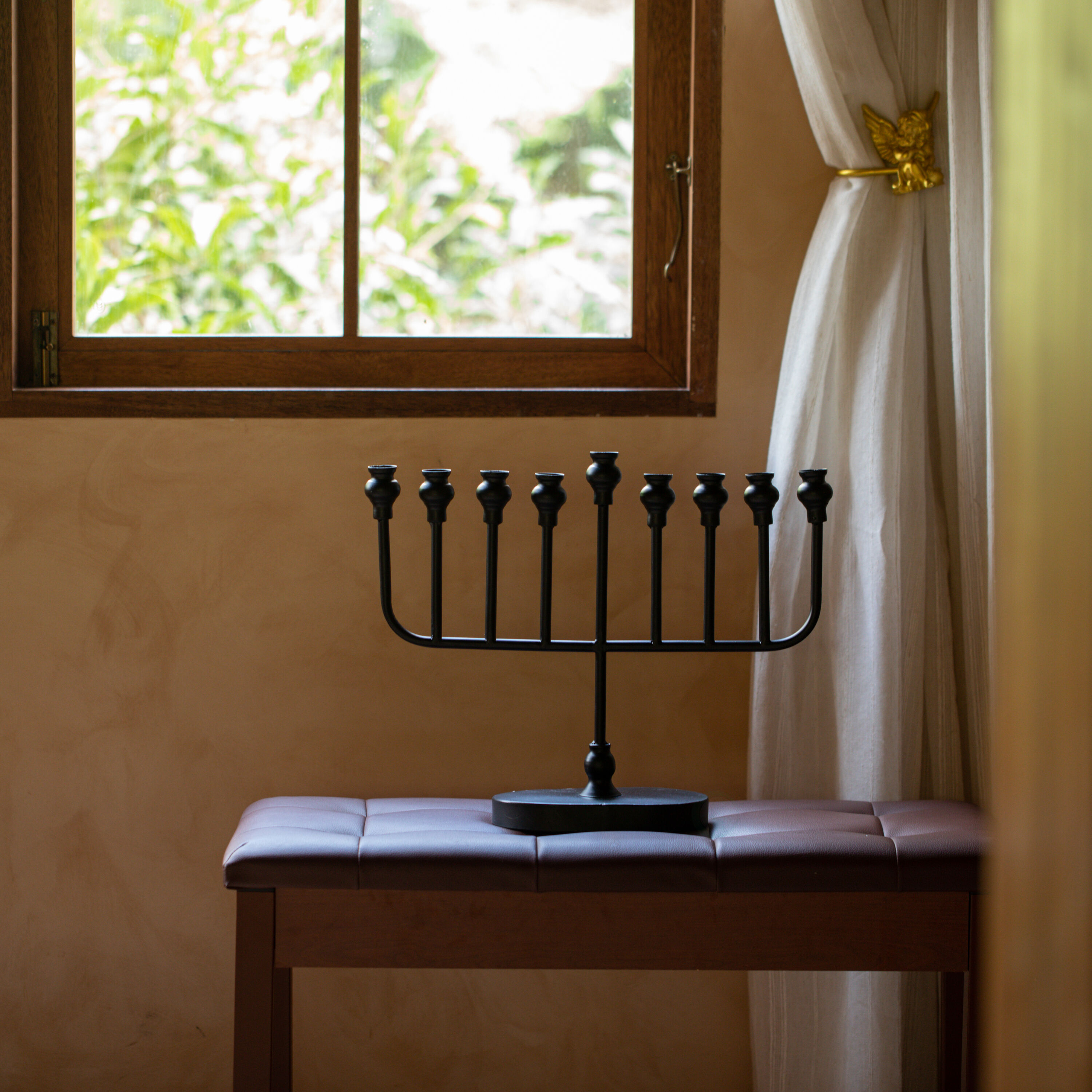 Vintiquewise QI004924BK Indoor-Hanakkah-Decor - View #6