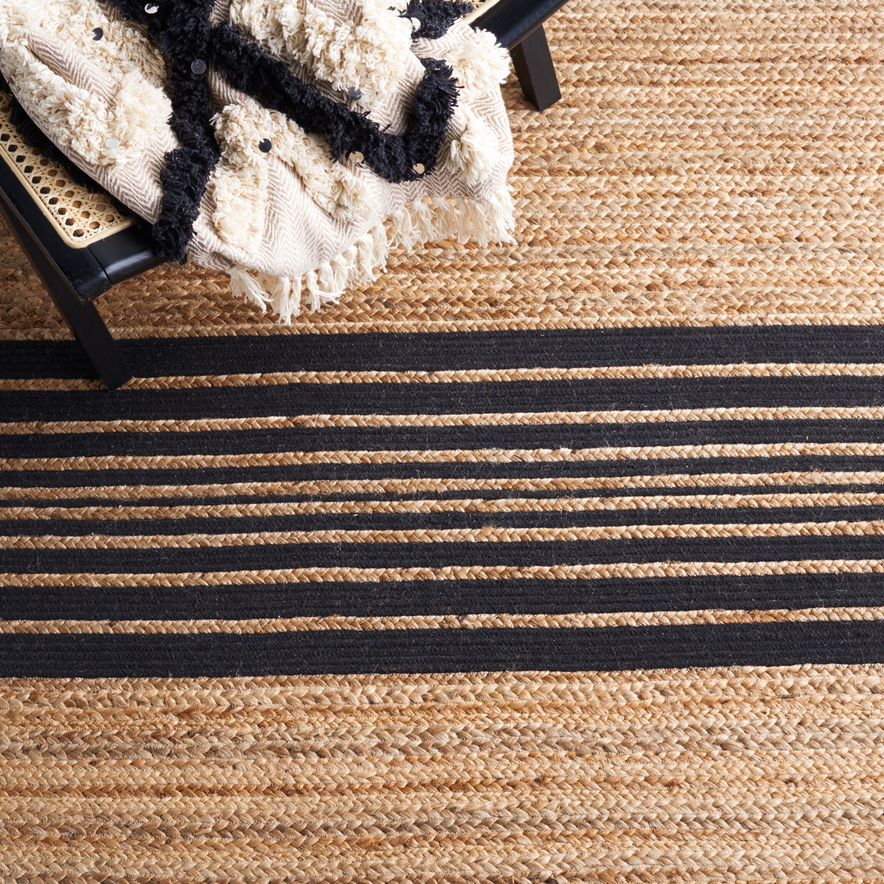 Safavieh Natural Fiber 262Z Natural Black 4 x 6 Rectangular Area rug in ...
