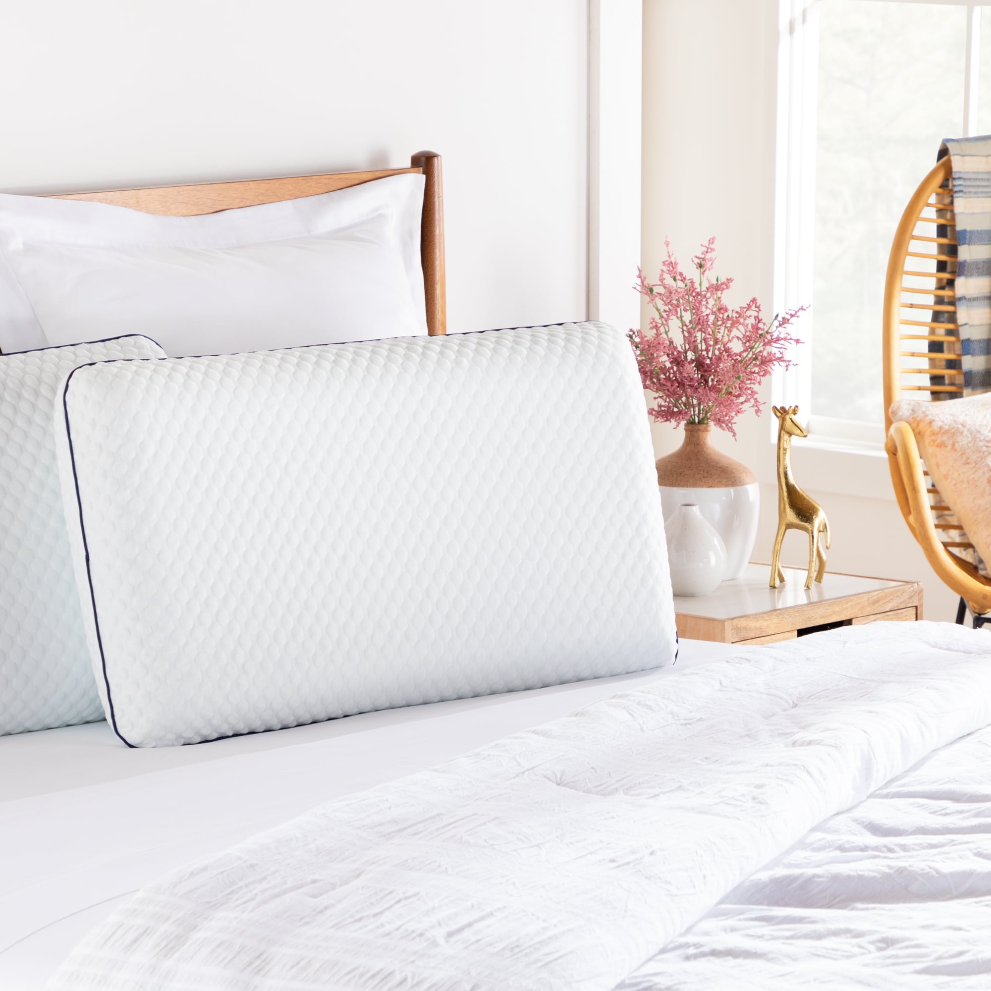 Cooling Bed Pillows Standard Queen Size Set of 2 Pillow Sleeping Cool Gel  Sleep