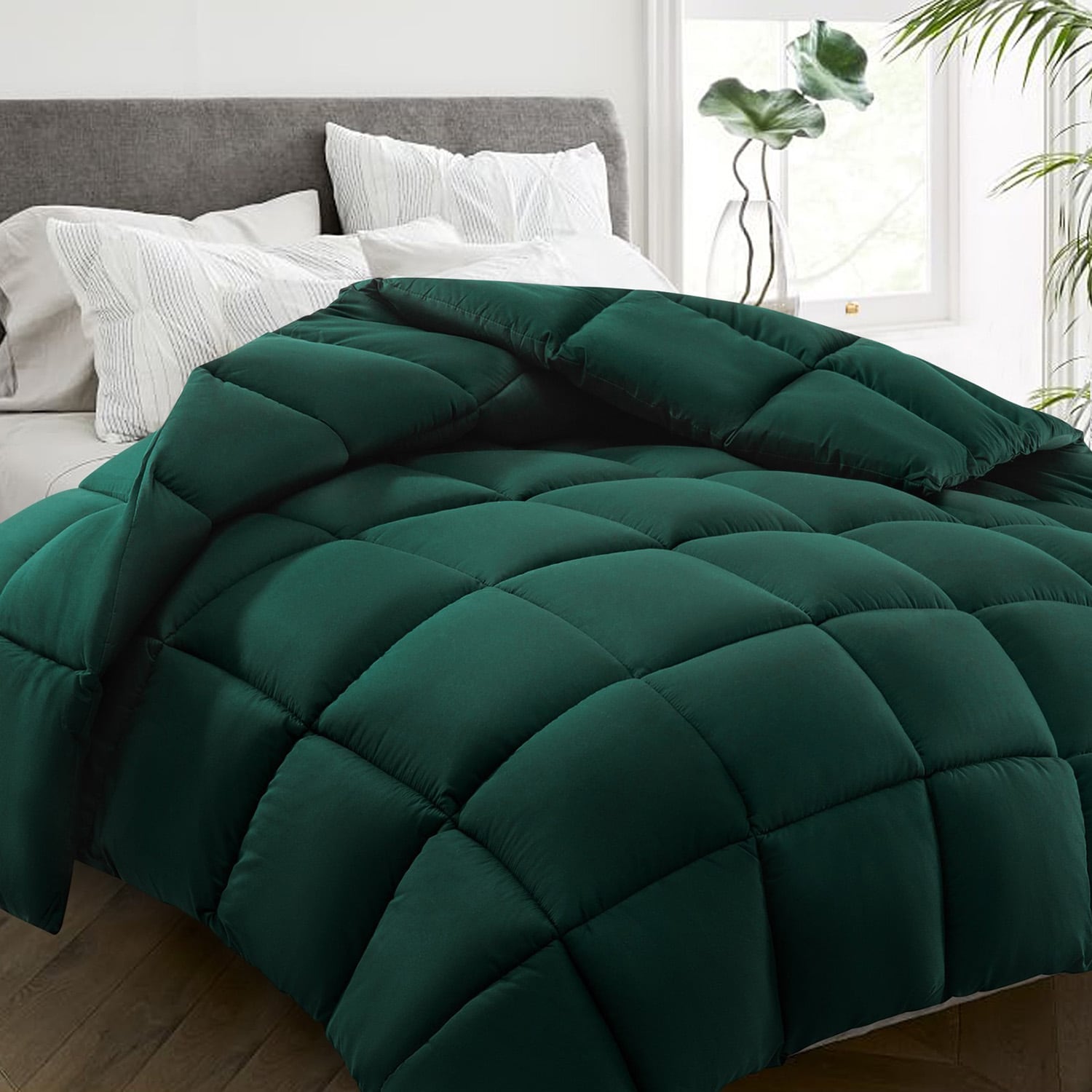 JEAREY Down Alternative Comforter Green Solid Reversible Twin Comforter  with (Down Alternative Fill) in the Comforters & Bedspreads department at