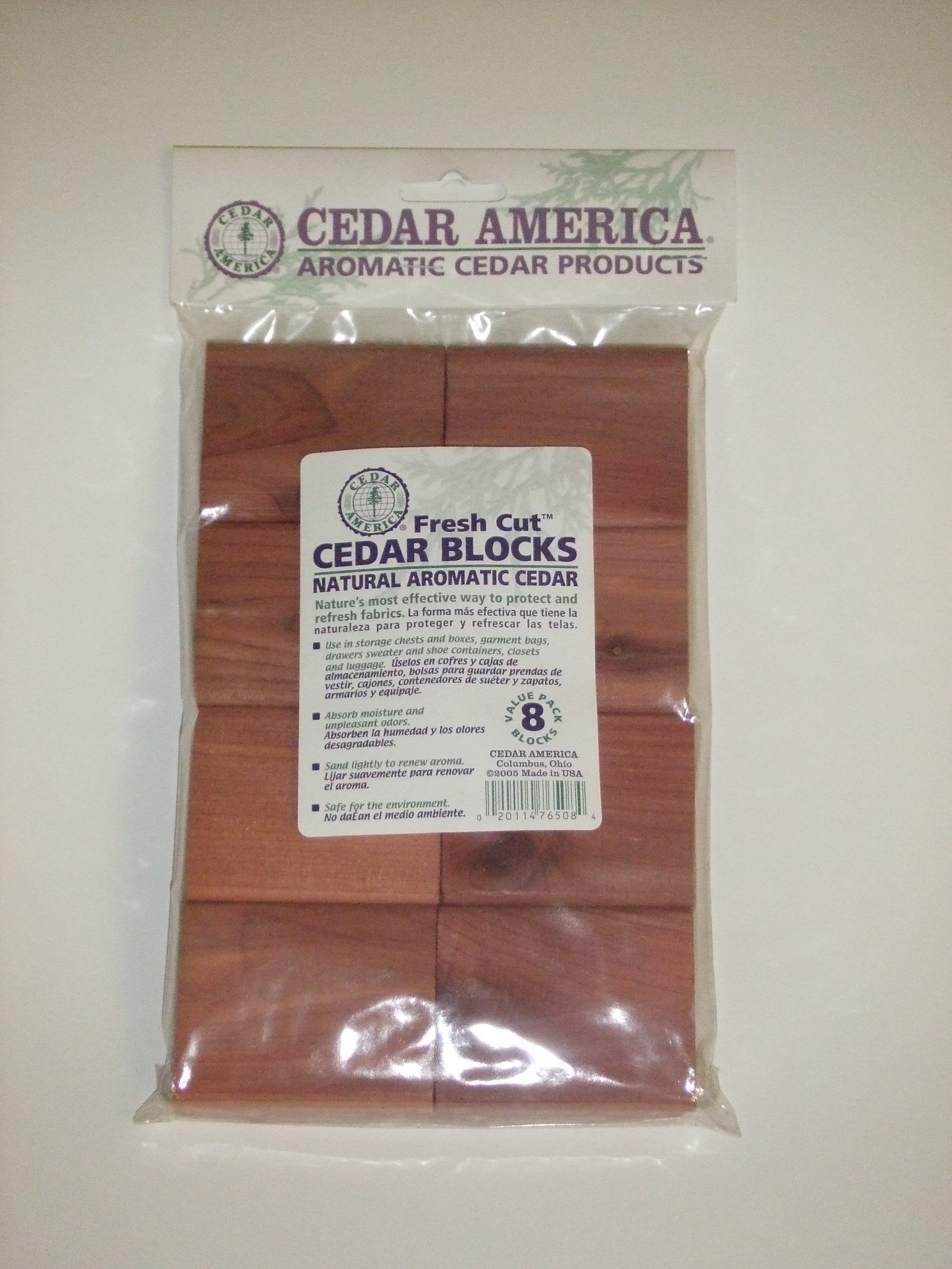 CedarAmerica Organic Moth Prevention Cedar Block 8-Pack - Absorbs Moisture  and Odors - All Natural in the Insect Repellents department at