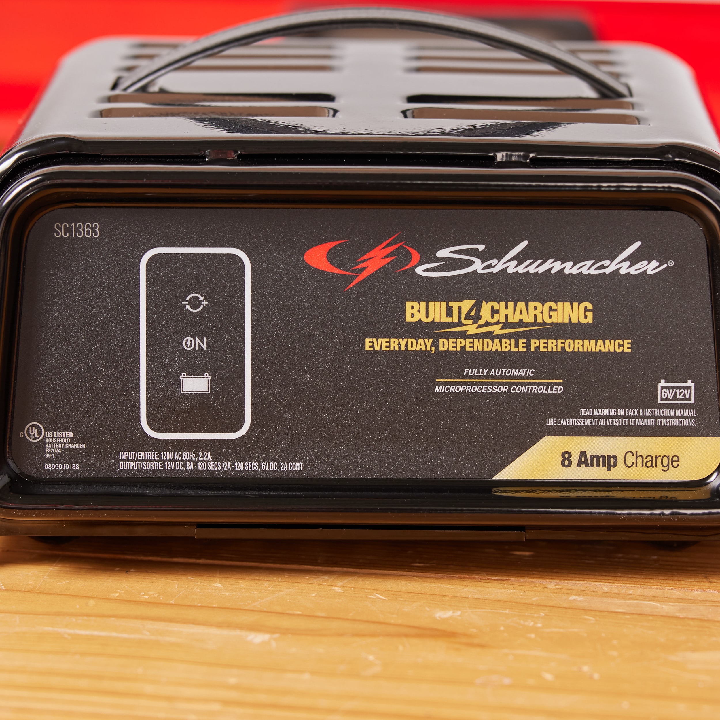 Schumacher Electric 15-Amp 12-Volt Car Battery Charger in the Car Battery  Chargers department at