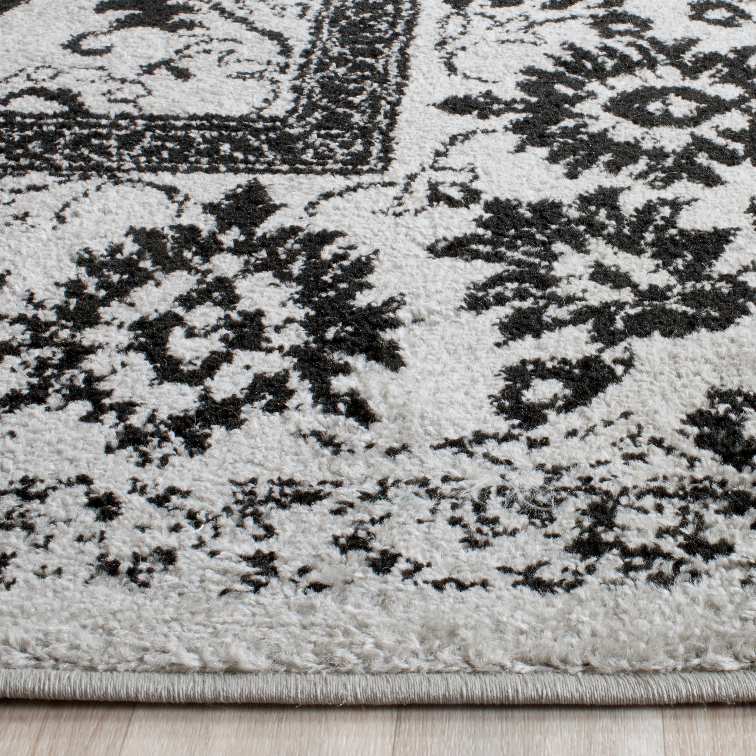 Safavieh ADR109B-8SQ rugs - View #3