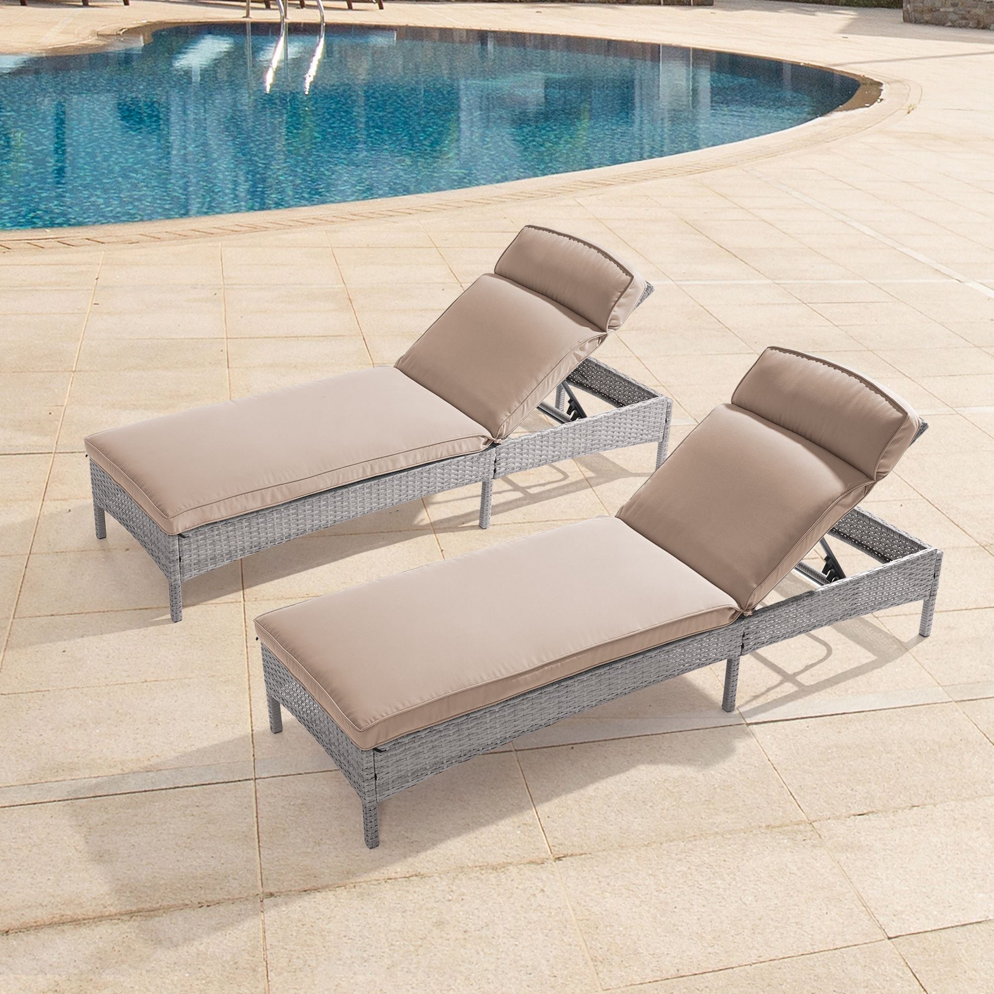Sonkuki SD-GY6723-2SD Wicker Chaise Lounge Chair Set of 2 Rattan Sand Wicker Frame Stationary Chaise Lounge Chair with Off-white Cushioned Seat
