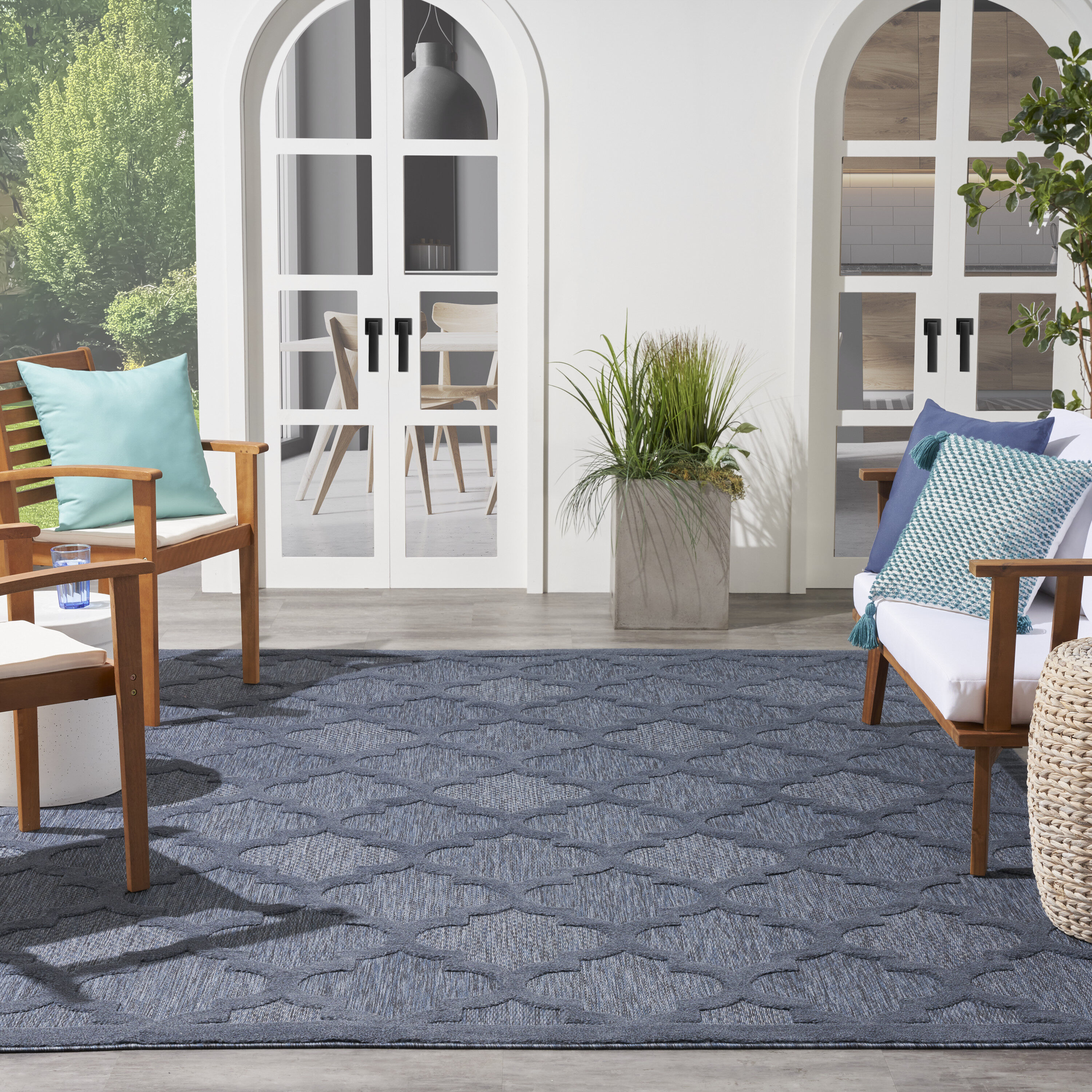 Navy Blue Trellis Synthetic Flat Woven 7' x 10' Area Rug