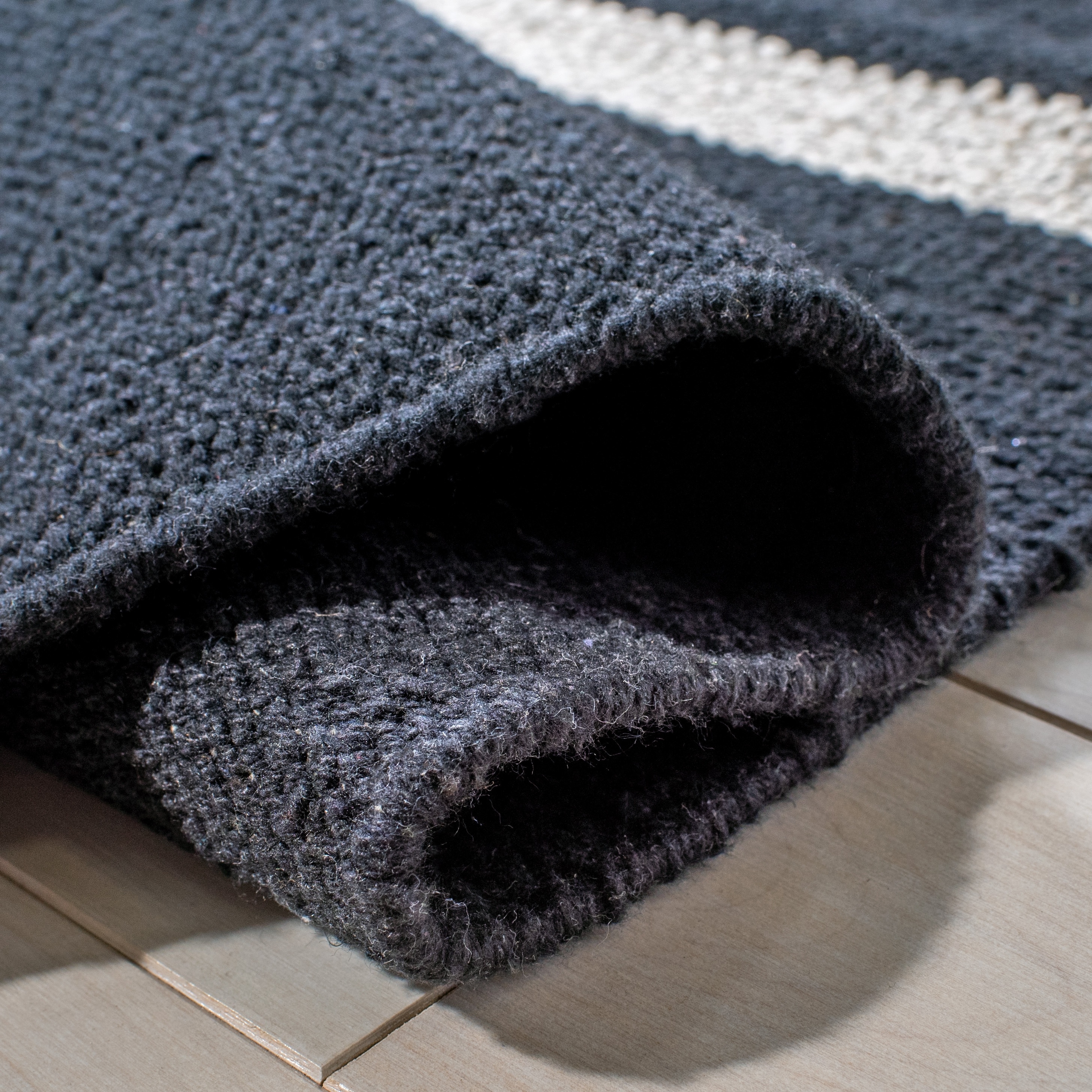 Safavieh MTK311Z-3 rugs - View #5
