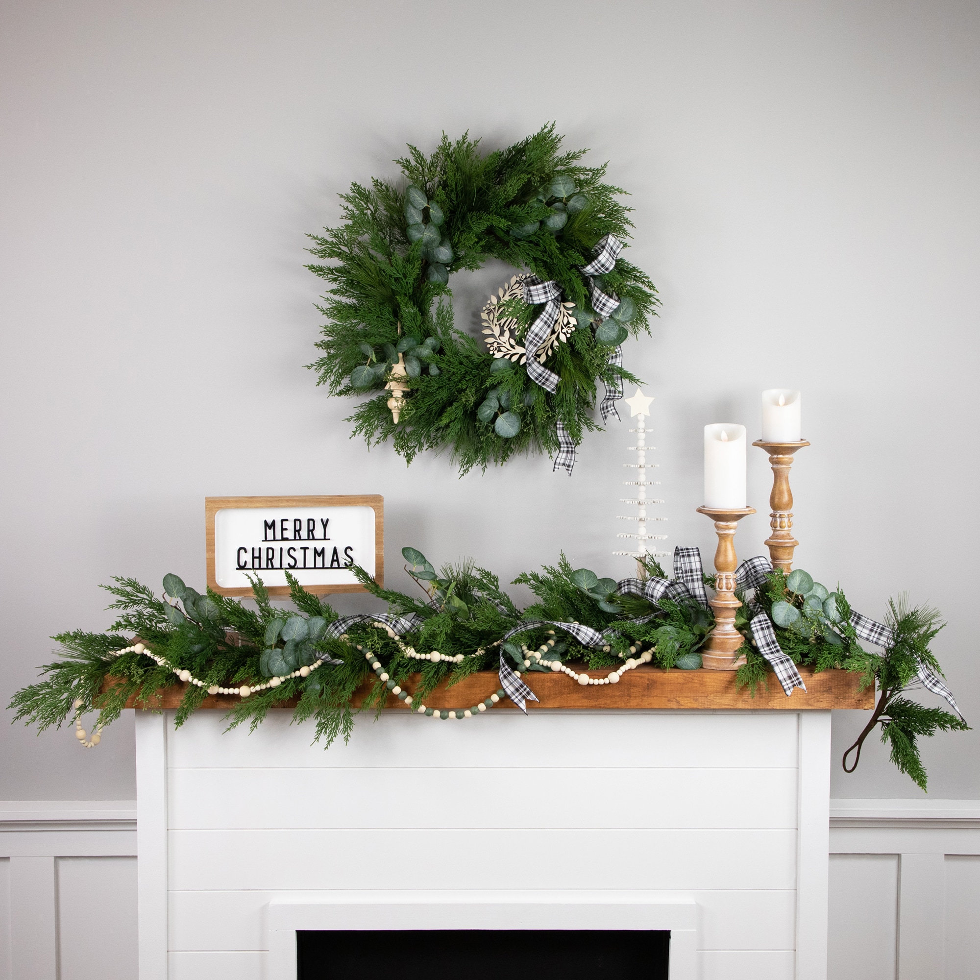 Northlight 35688251 Artificial-Christmas-Wreaths - View #2