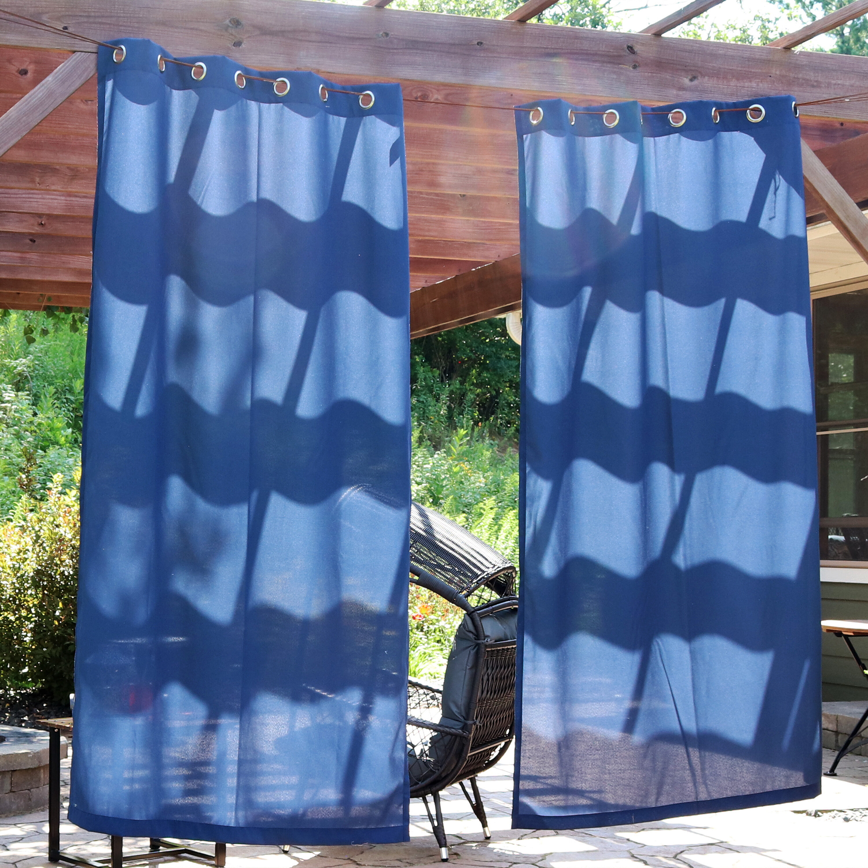 Sunnydaze Decor 96-in Outdoor Blue Light Filtering Grommet Curtain ...