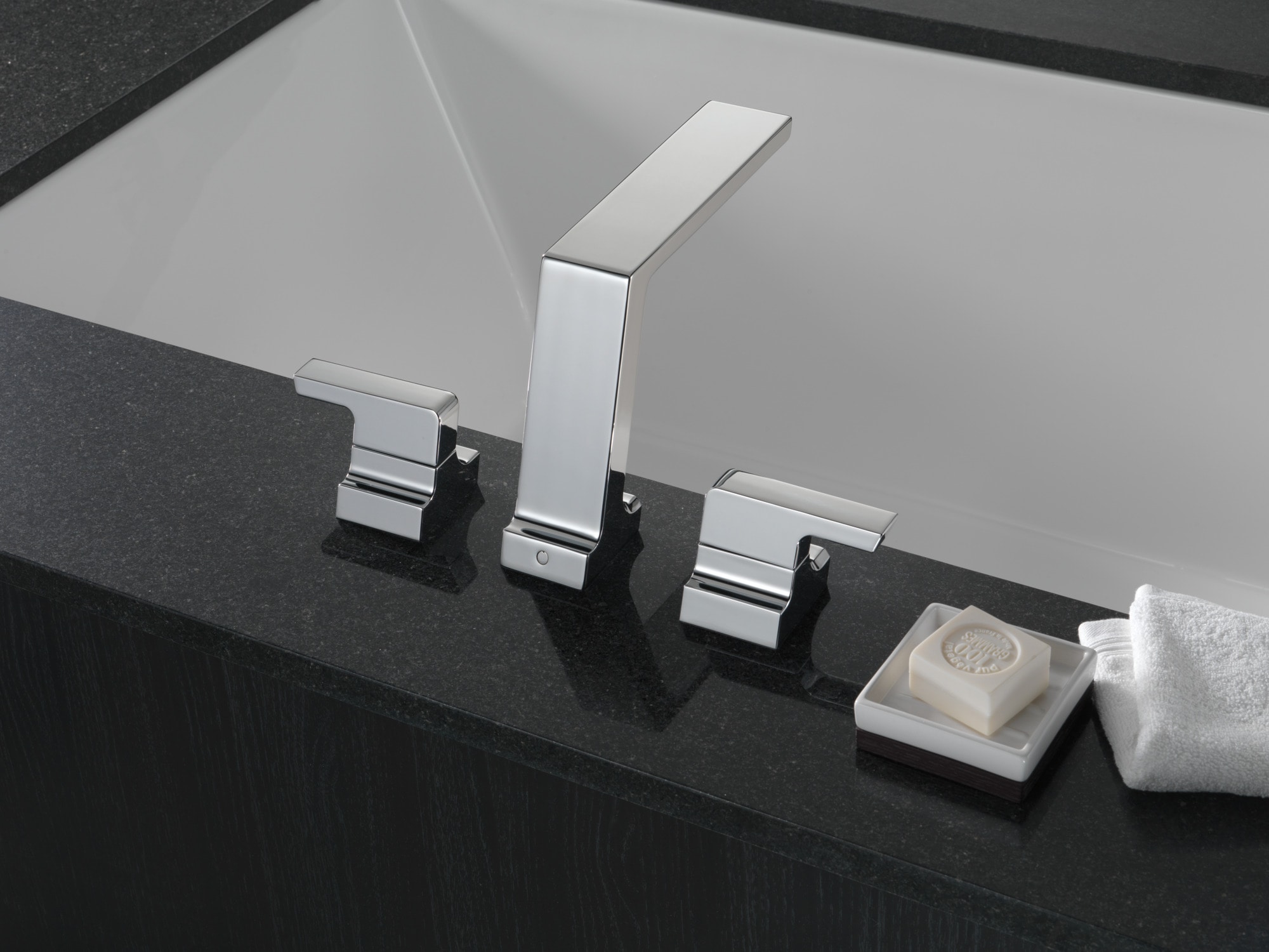 Delta T2799-PR Roman-Tub-Faucets - View #6