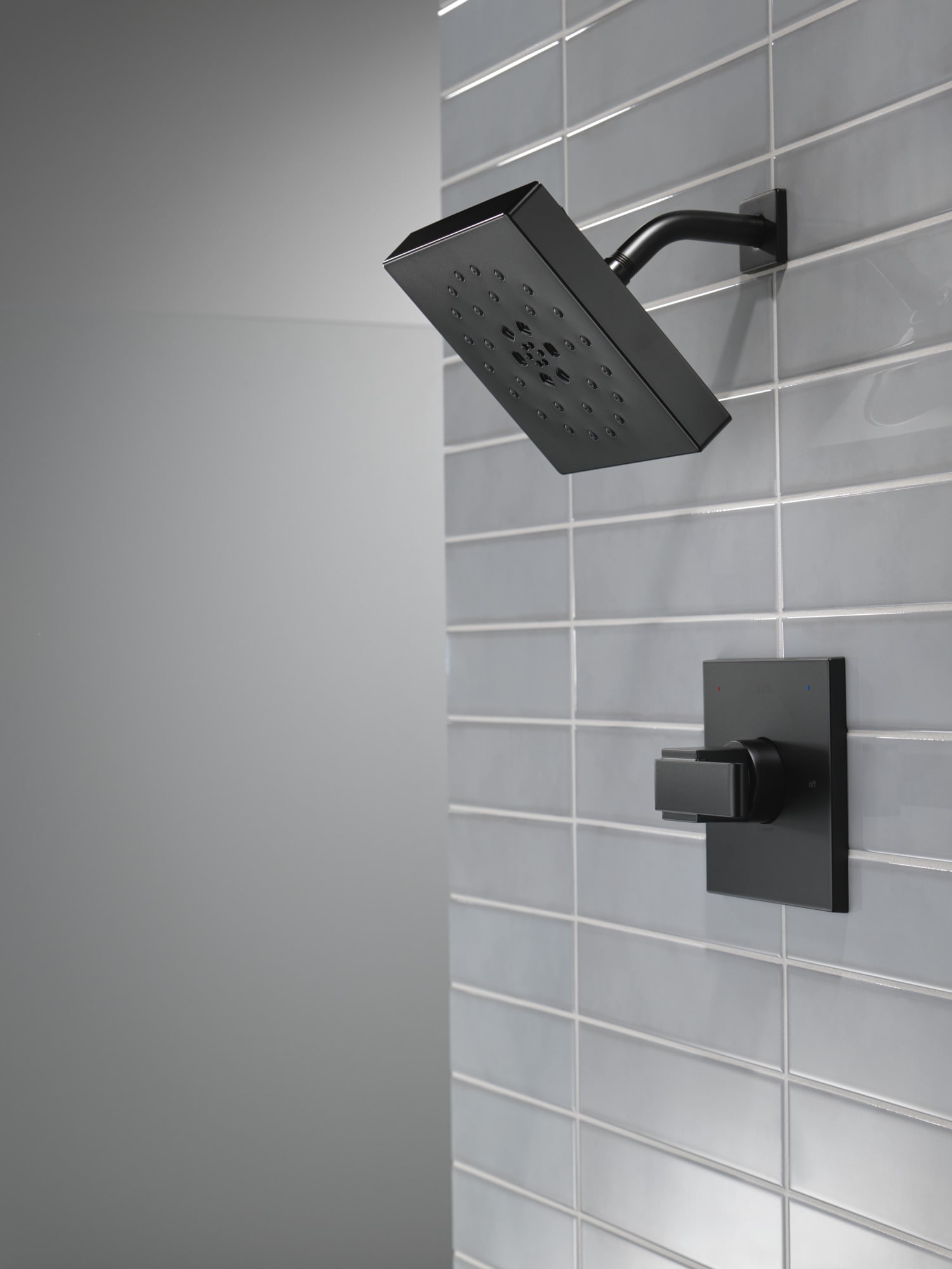 Delta T14267-BLLHD Tub-Shower-Faucets - View #8