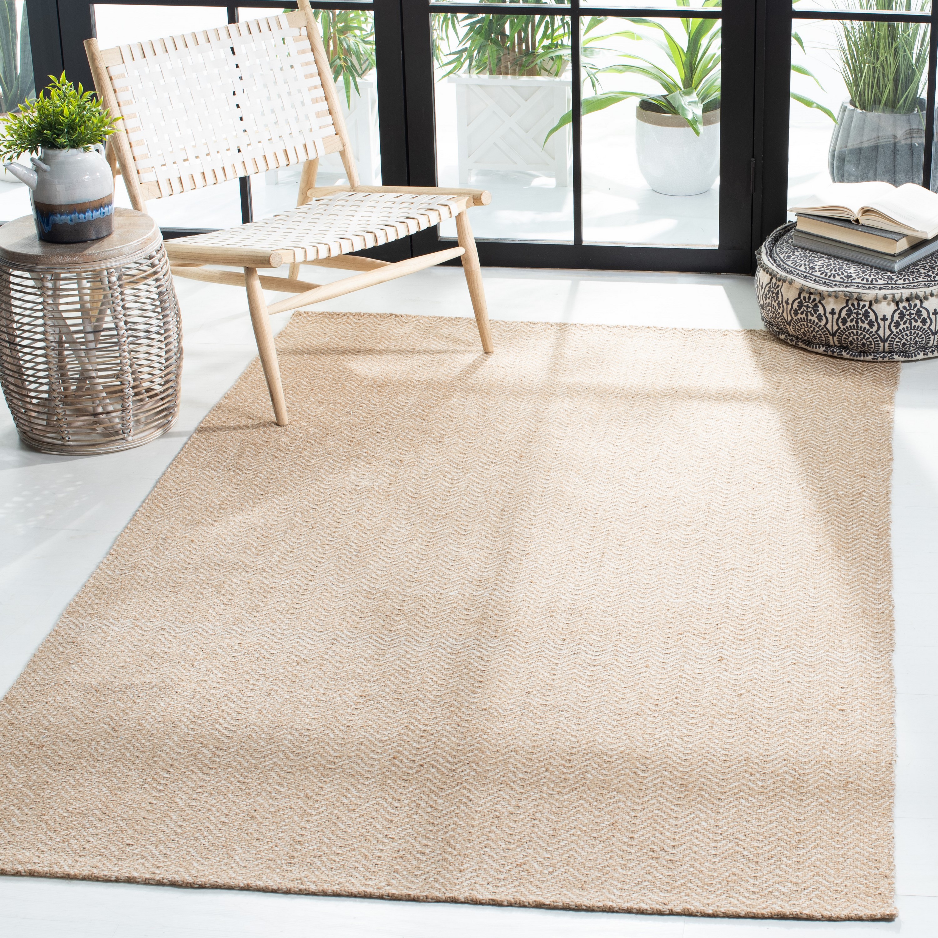 Safavieh NFB123B-2 Natural Fiber Valbjorg 2 x 3 (ft) Loomed Jute Beige Rectangular Indoor Chevron Farmhouse/Cottage Throw rug