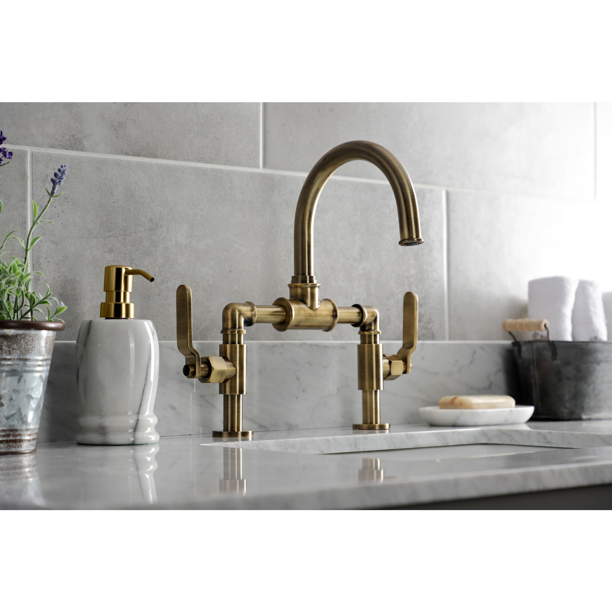Kingston Brass WLKS2173KL Lavatory-Faucets - View #4