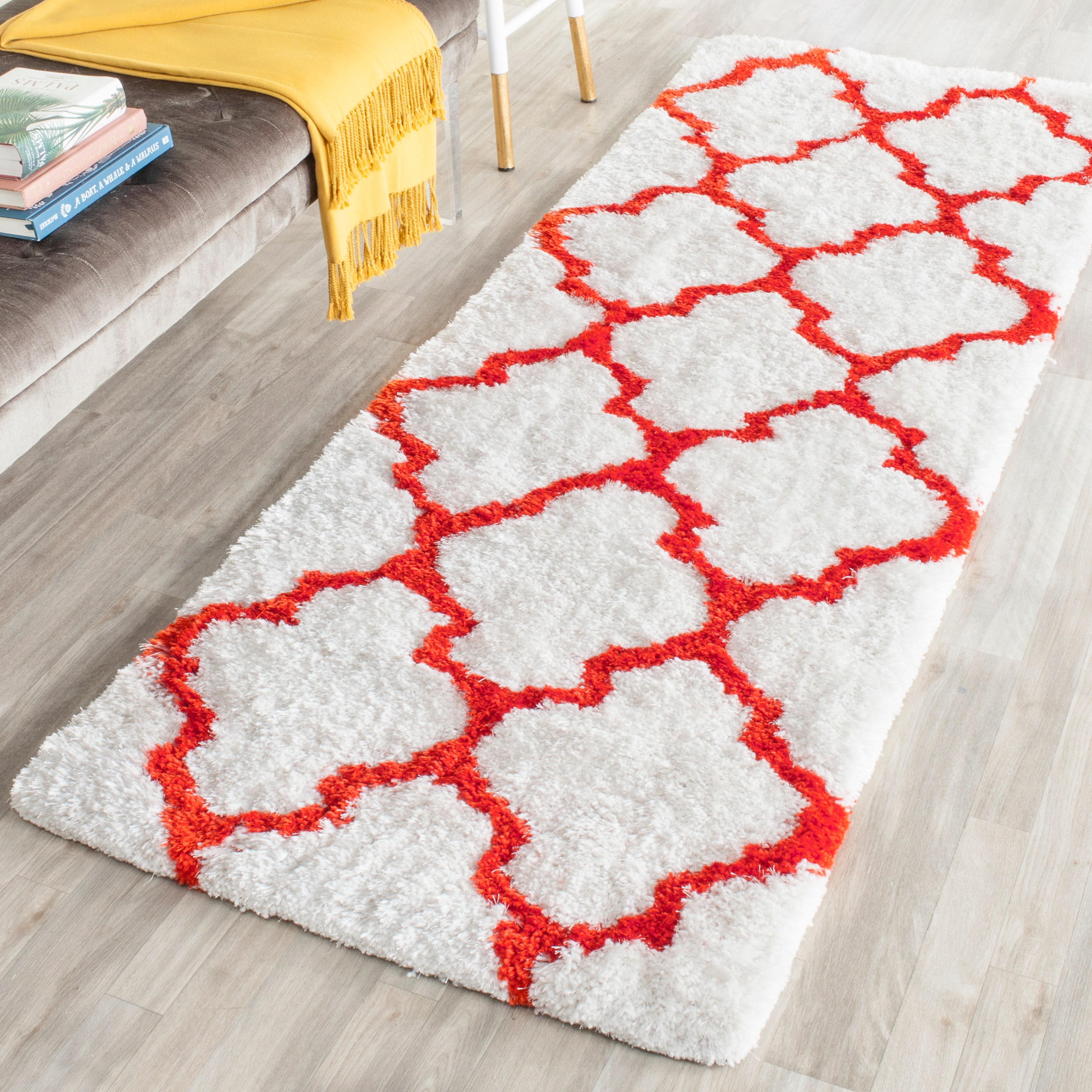 Safavieh BSG319E-27 Barcelona Tallis Shag 2 x 7 (ft) Tufted Synthetic Ivory/Rust Rectangular Indoor Trellis Moroccan Runner rug