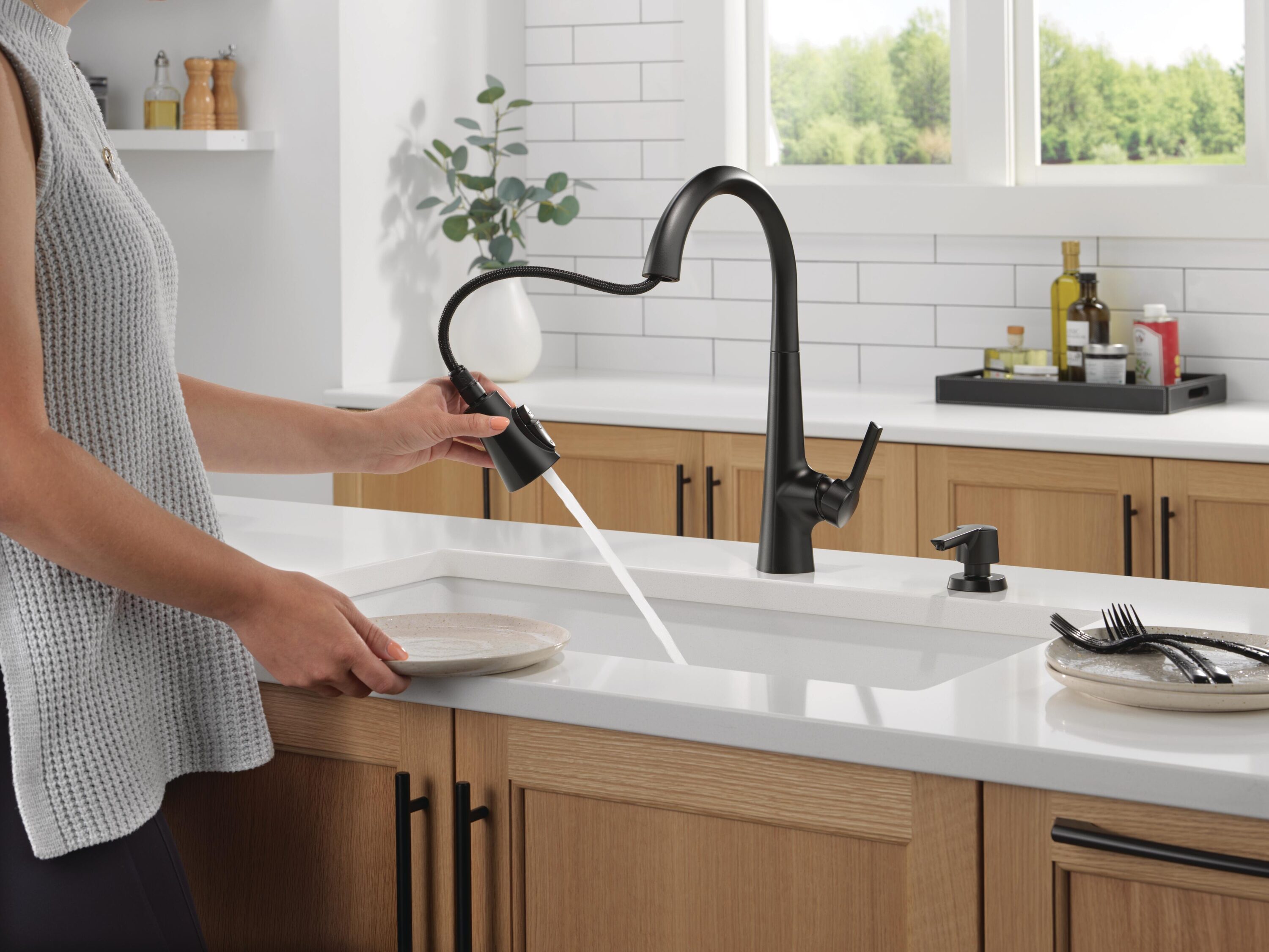 Delta 19872Z-BLSD-DST Kitchen-Faucets - View #2