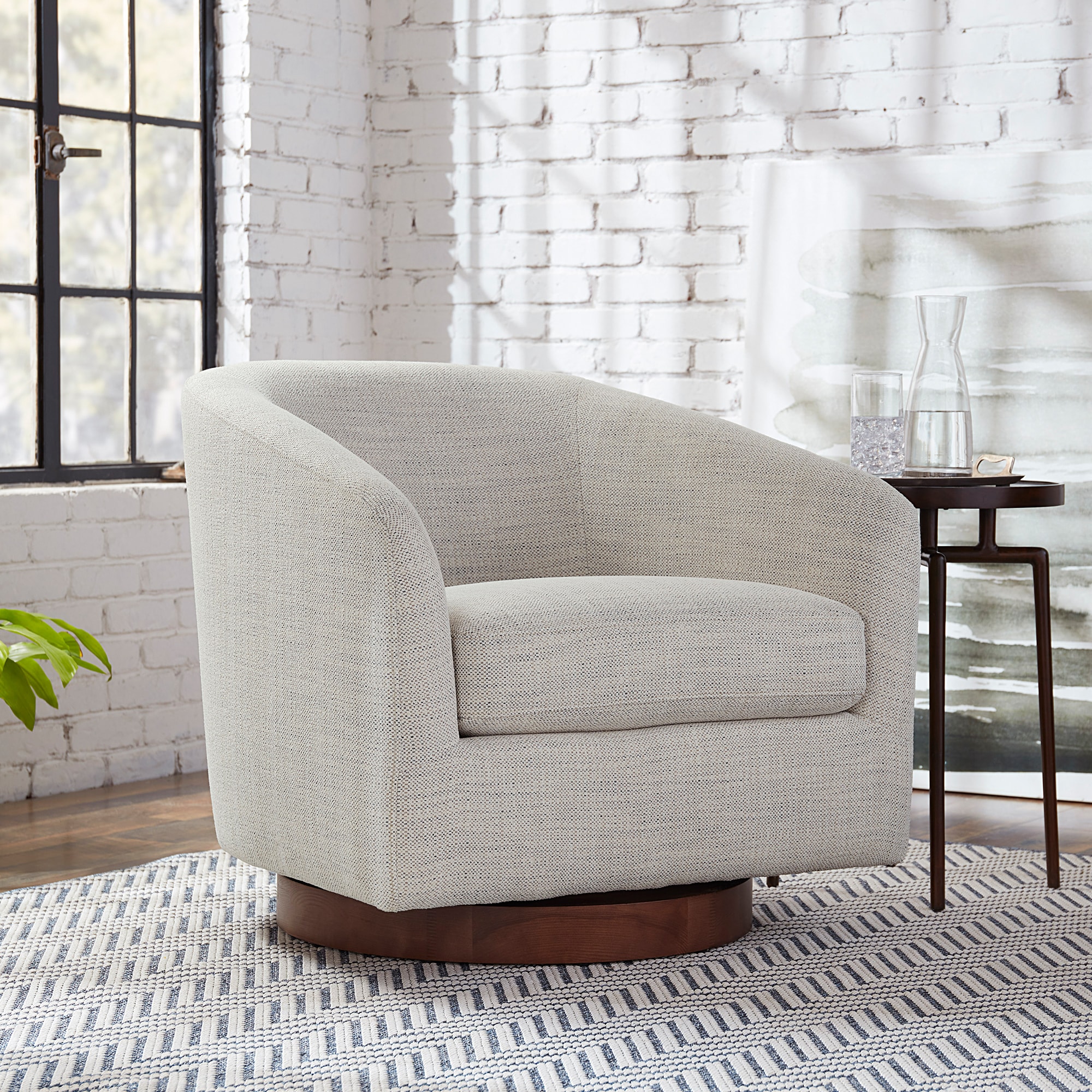 Circle 55 LWSA1079E-B-1105 31.10-in W Modern Ivory Swivel Accent Armchair