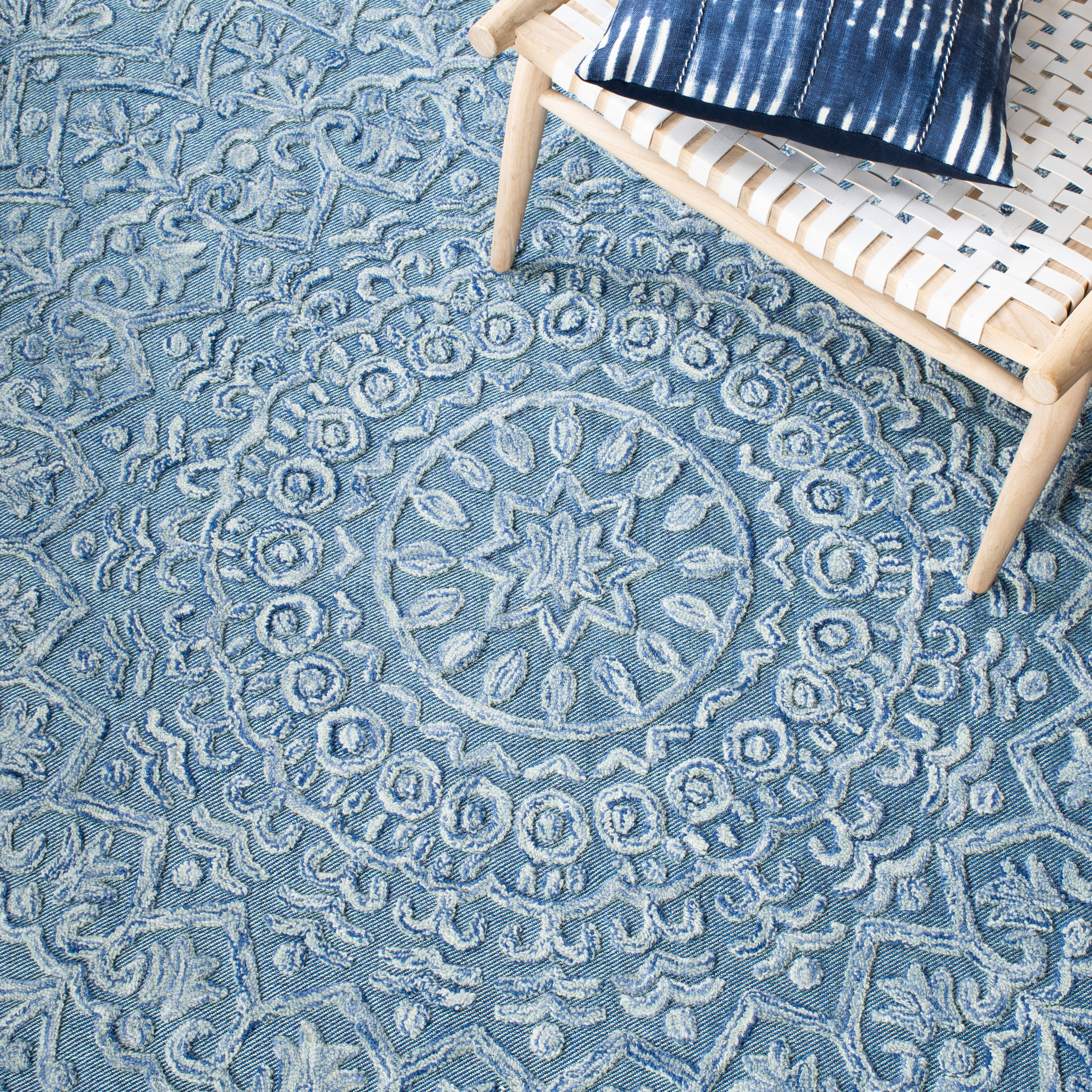 Safavieh TRC601M-5 rugs - View #8