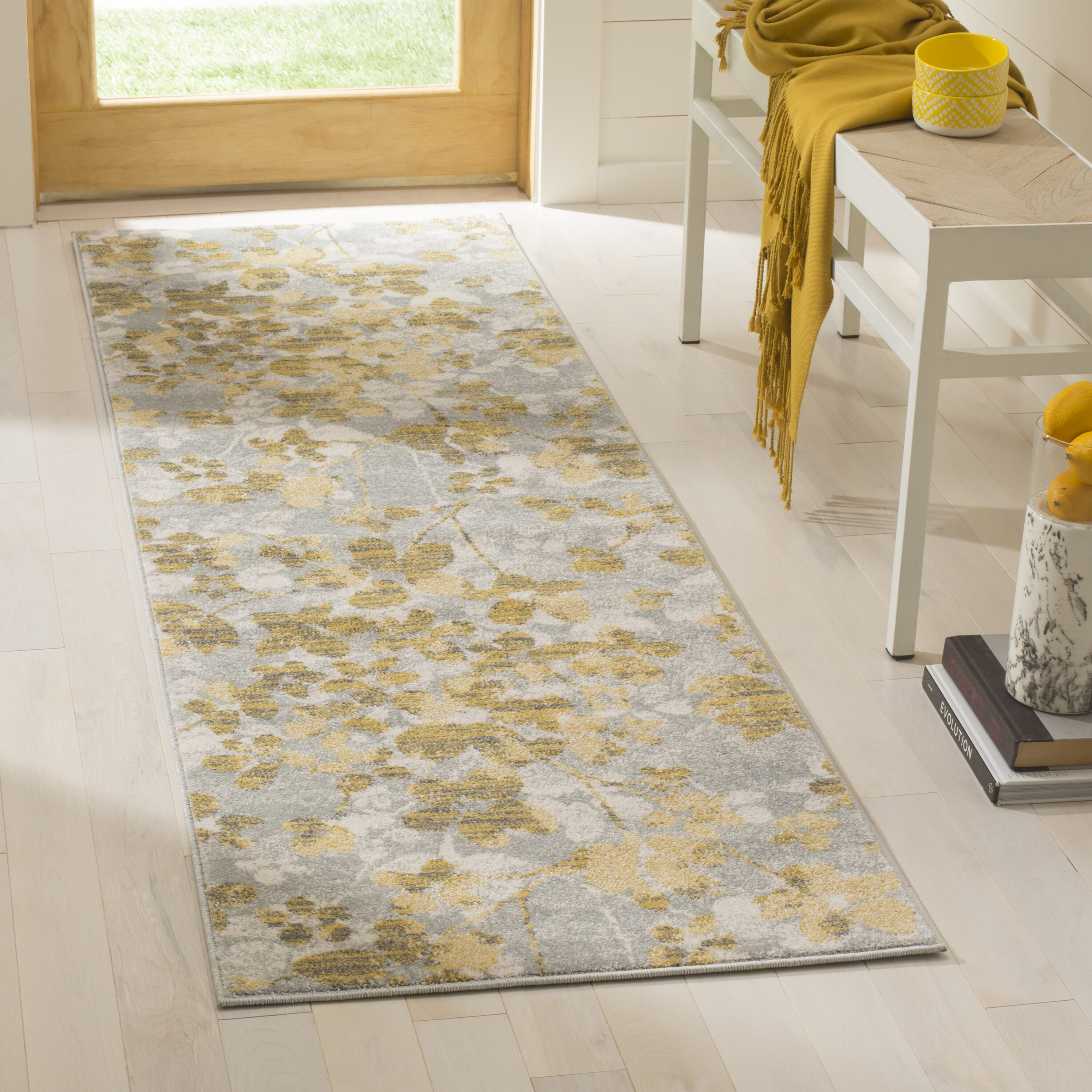 Safavieh EVK236P-27 Evoke Maxwell 2 x 7 (ft) Loomed Synthetic Gray/Gold Rectangular Indoor Floral/Botanical Vintage Runner rug