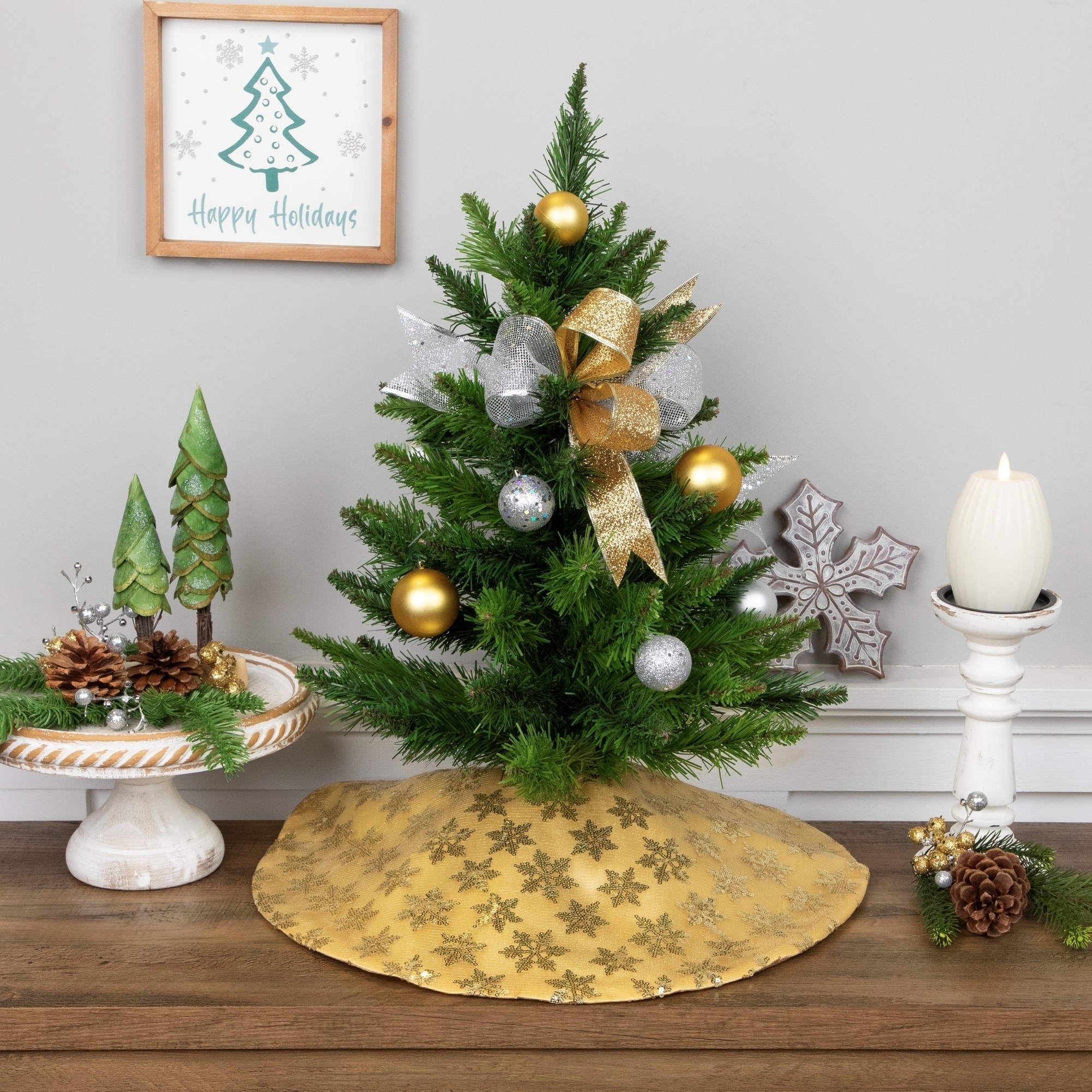 Northlight 32230539 20-in Gold Tree skirt