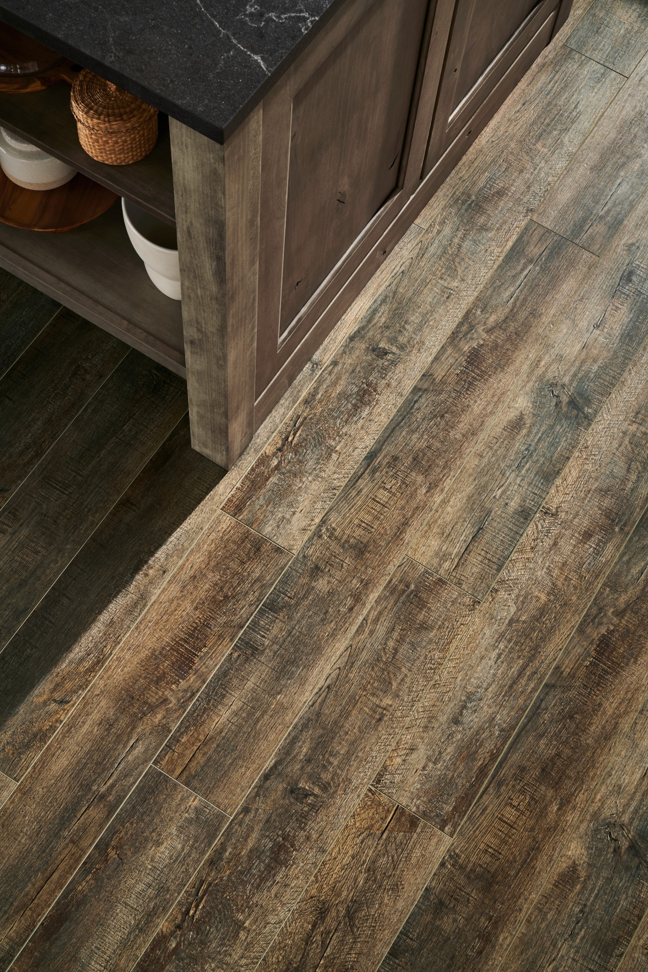 Smartcore Ultra Savannah Oak Brown 12 Mil X 6 In W X 48 In L Water Resistant Interlocking Luxury