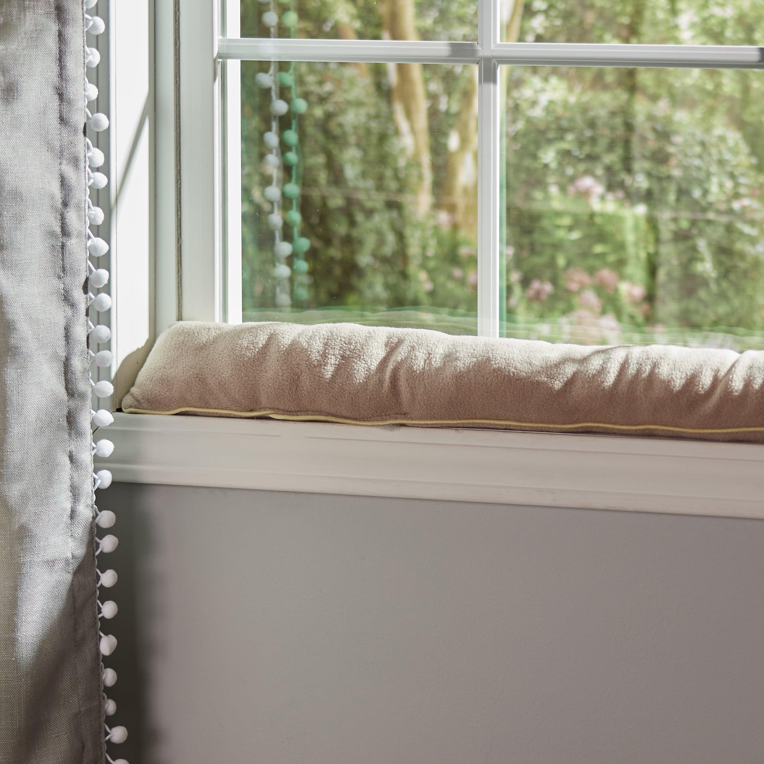 M-D 43170 weatherstriping - View #5