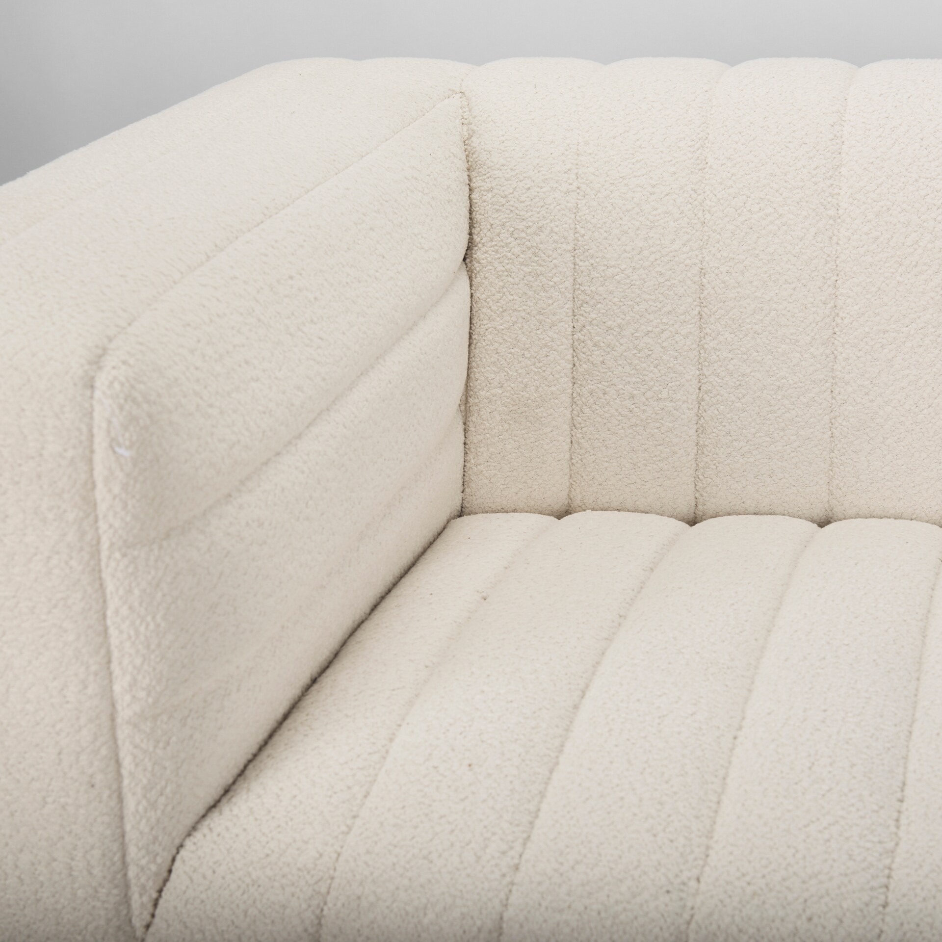 Mercana 70191 Sofas-Loveseats - View #7